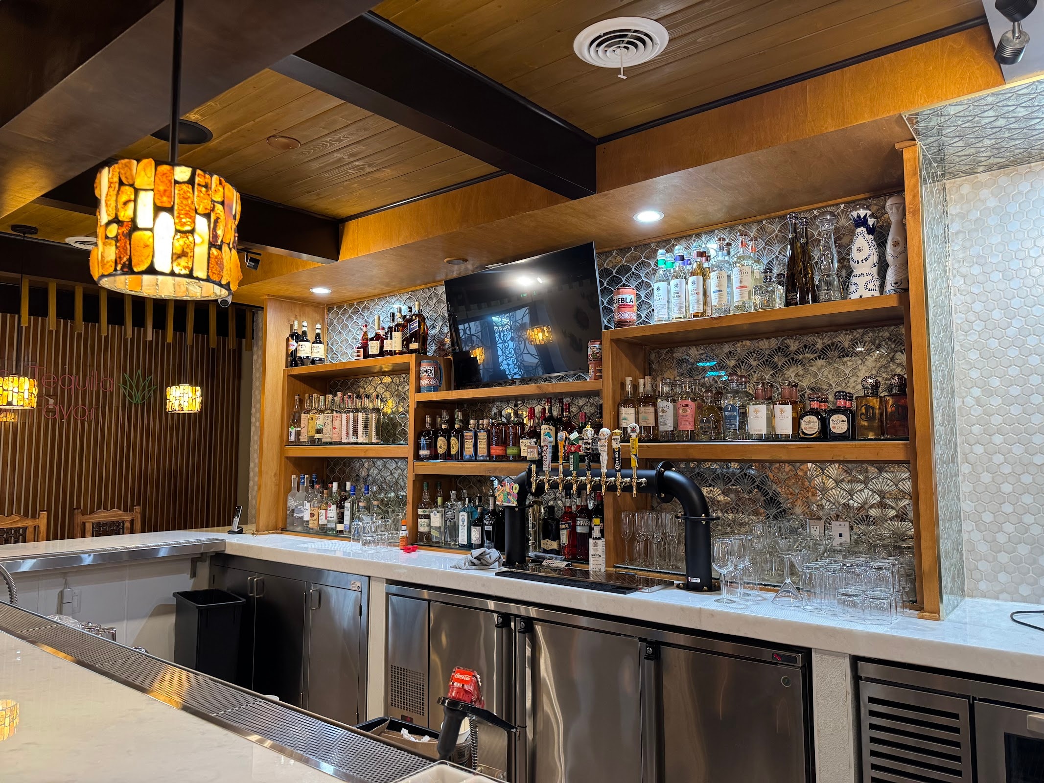 Tacos Por Favor Bar & Grill