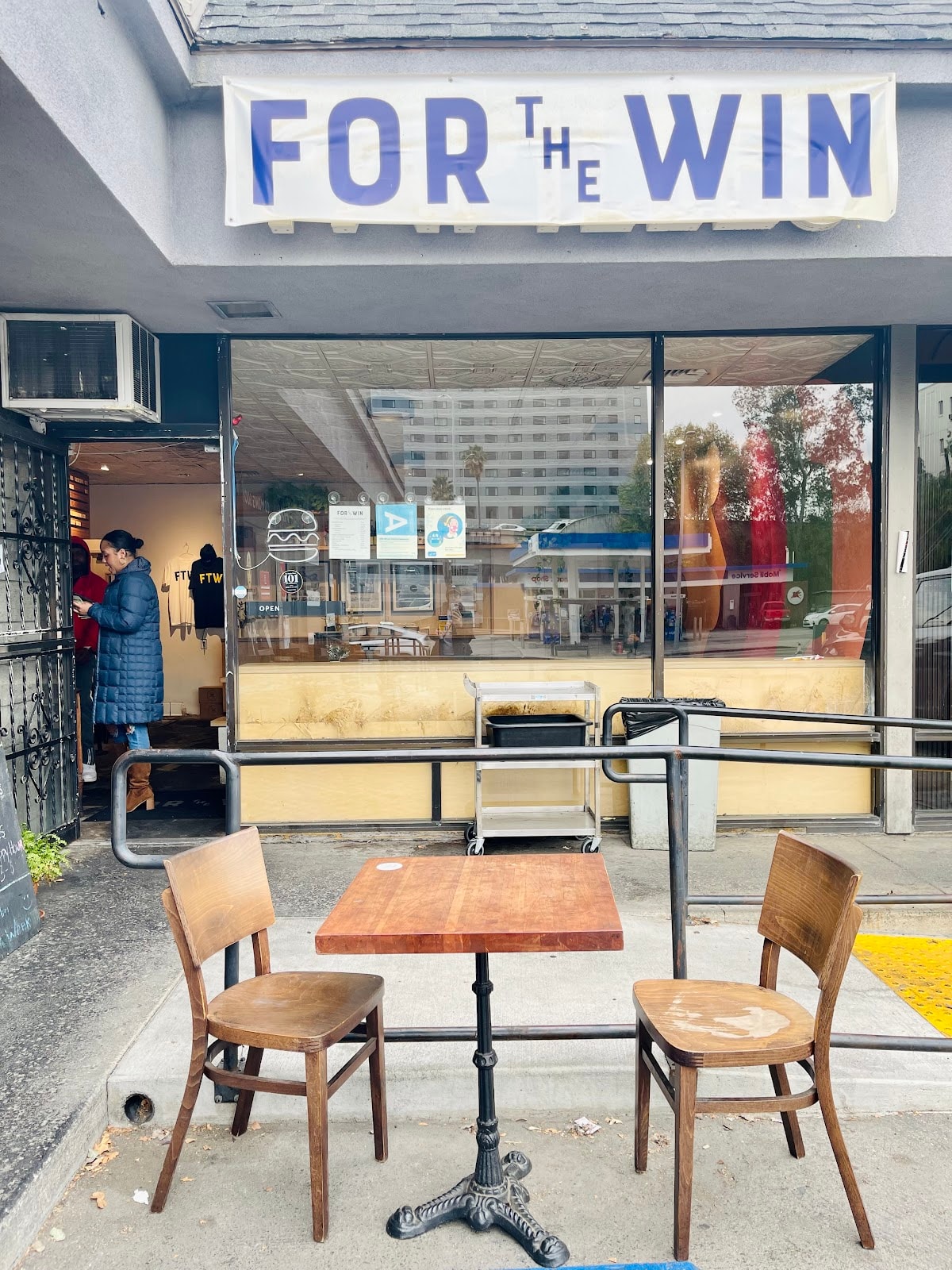 For the Win - Hollywood