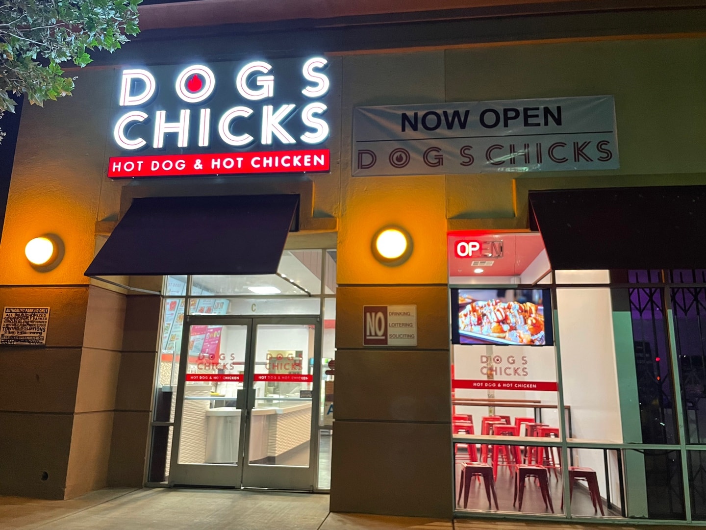 Dogs Chicks (halal)