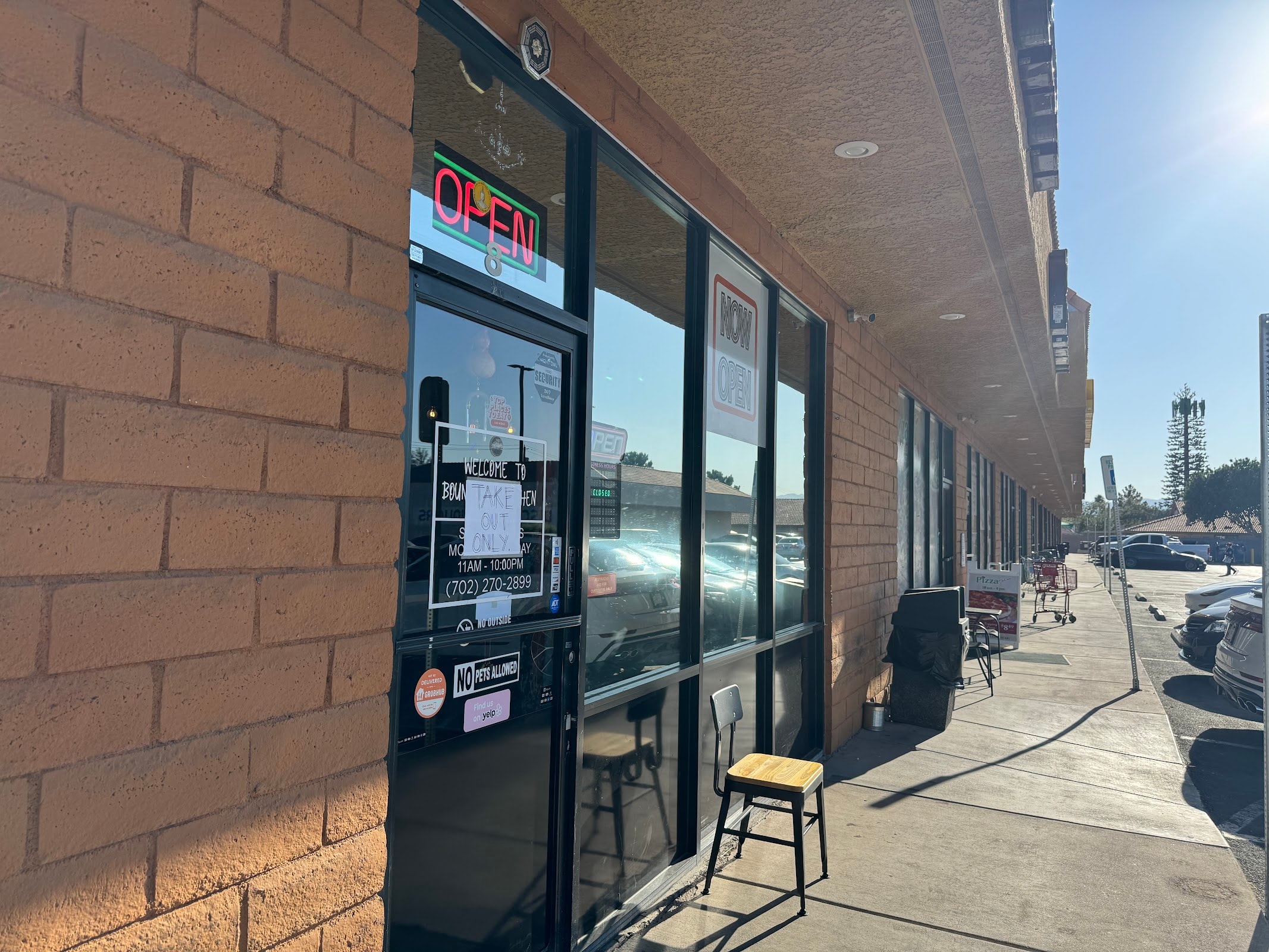 Boun Thai Kitchen
