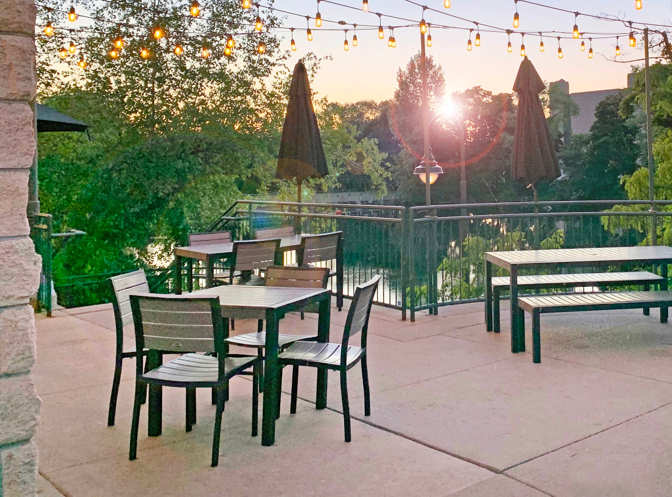 Firefly Restaurant