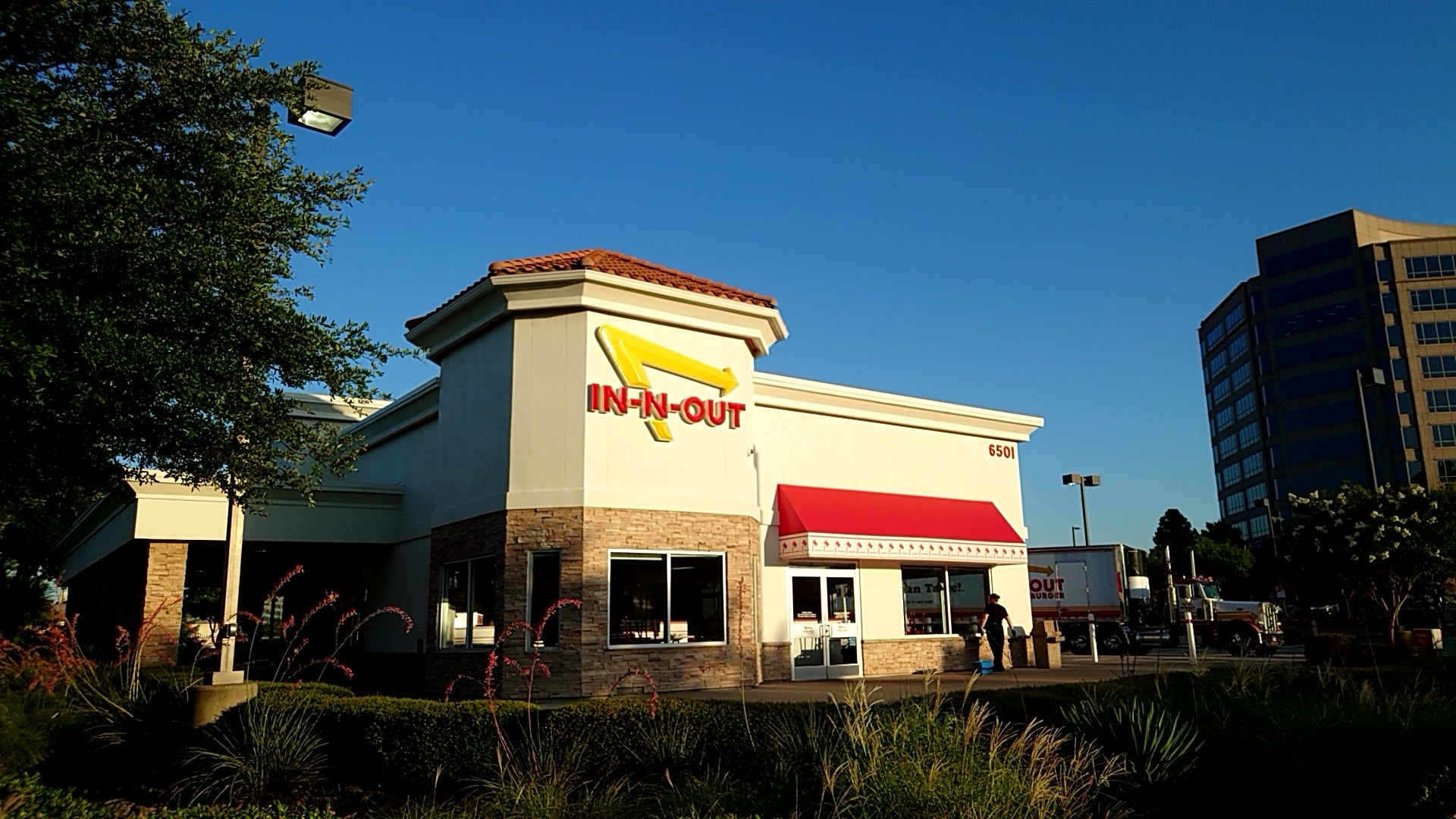 In-N-Out Burger