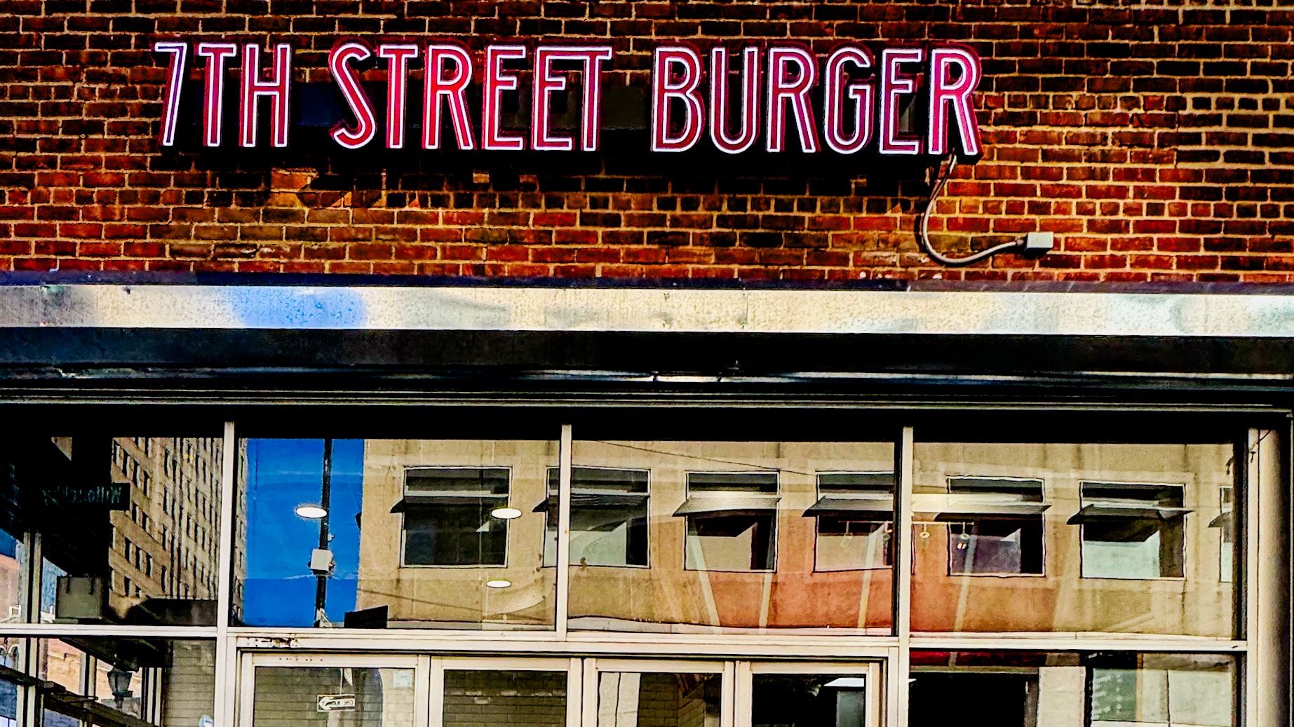 7th Street Burger Downtown Brooklyn