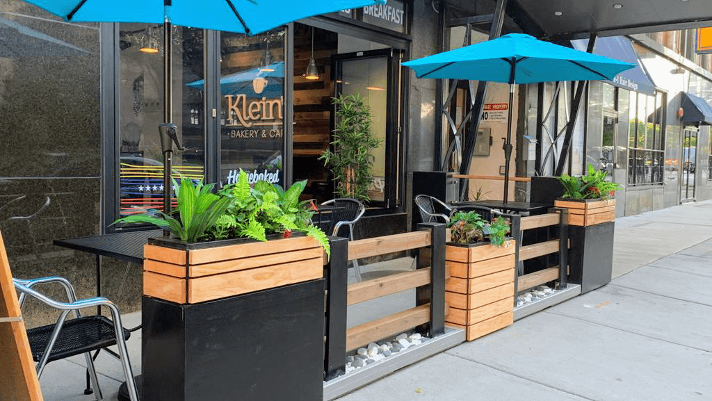 Klein’s Bakery & Cafe (LakeviewEast)