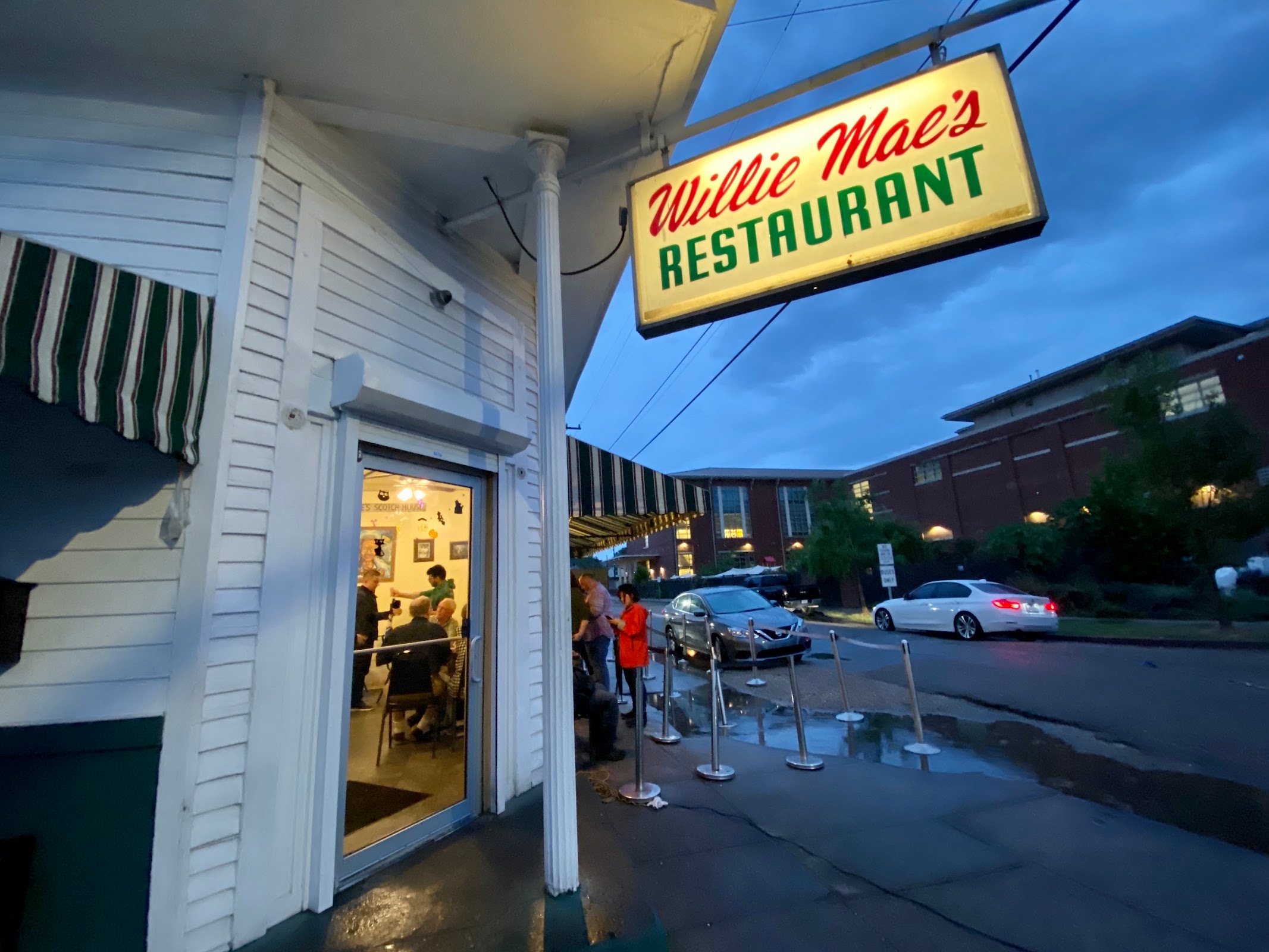 Willie Mae's Scotch House