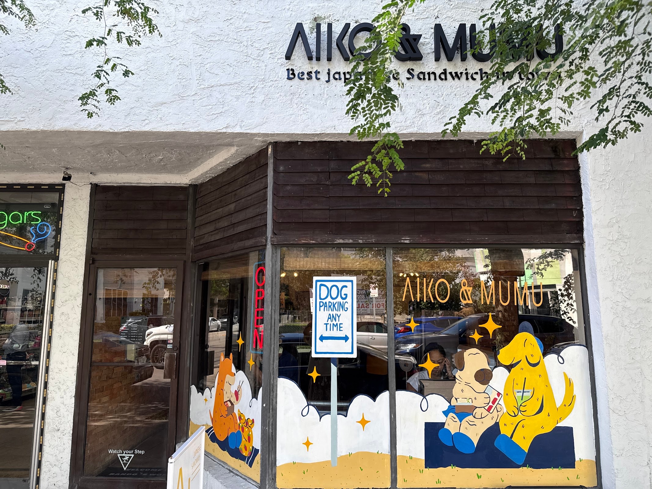 Aiko & Mumu Sando Shop