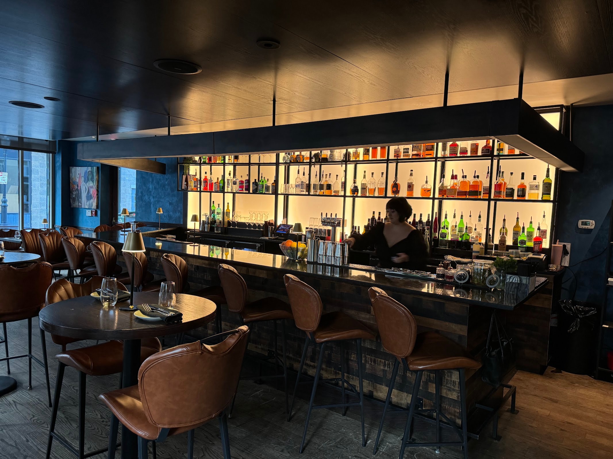 Five Kitchen & Bar