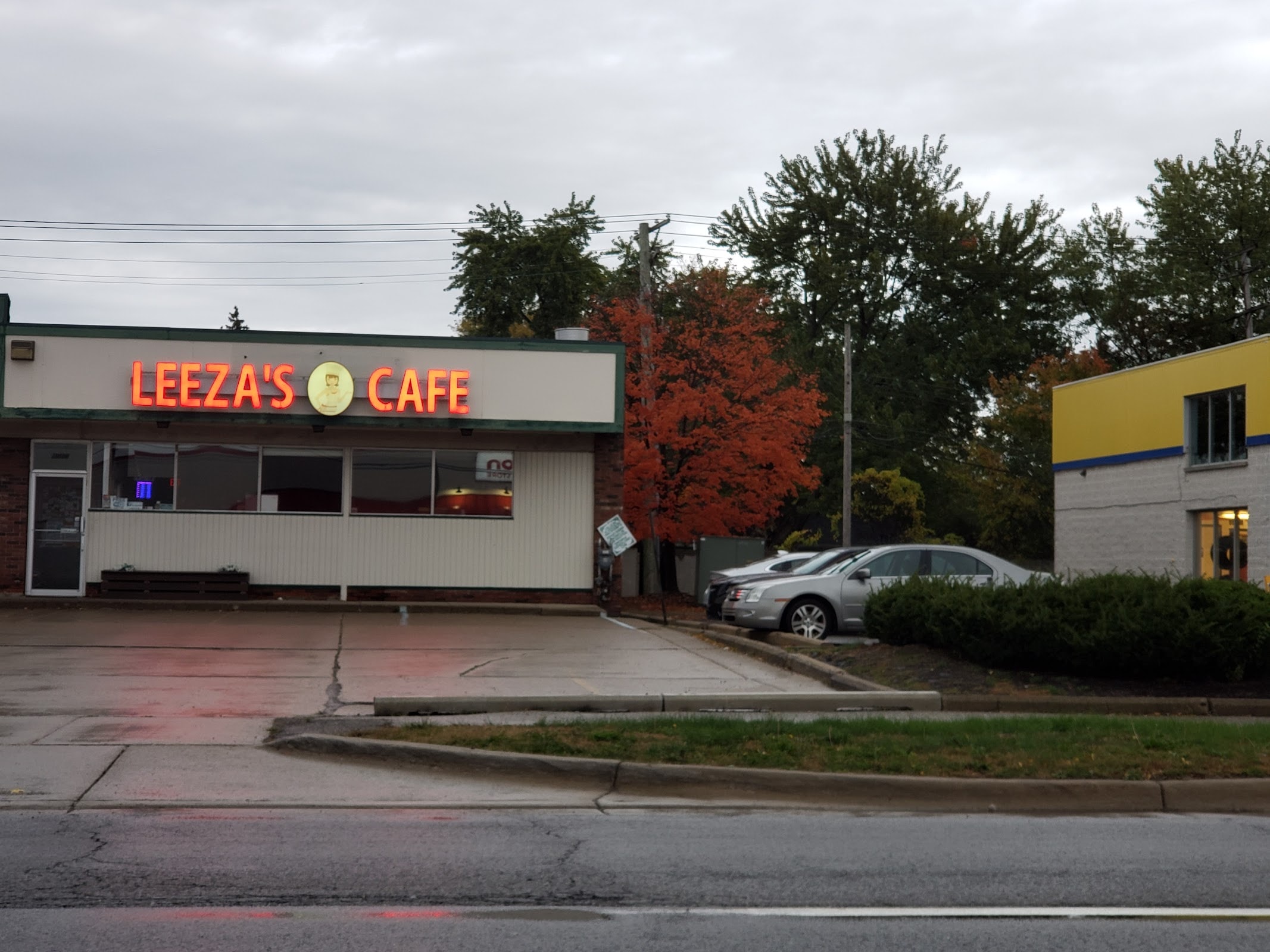 Leeza's Cafe