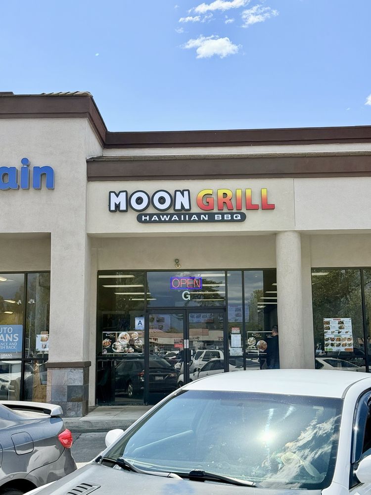 MOON GRILL Hawaiian BBQ