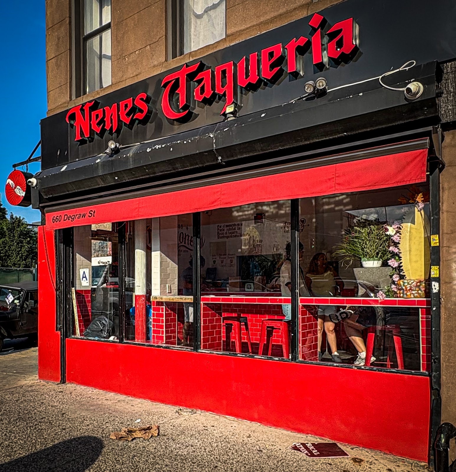 Nenes Taqueria