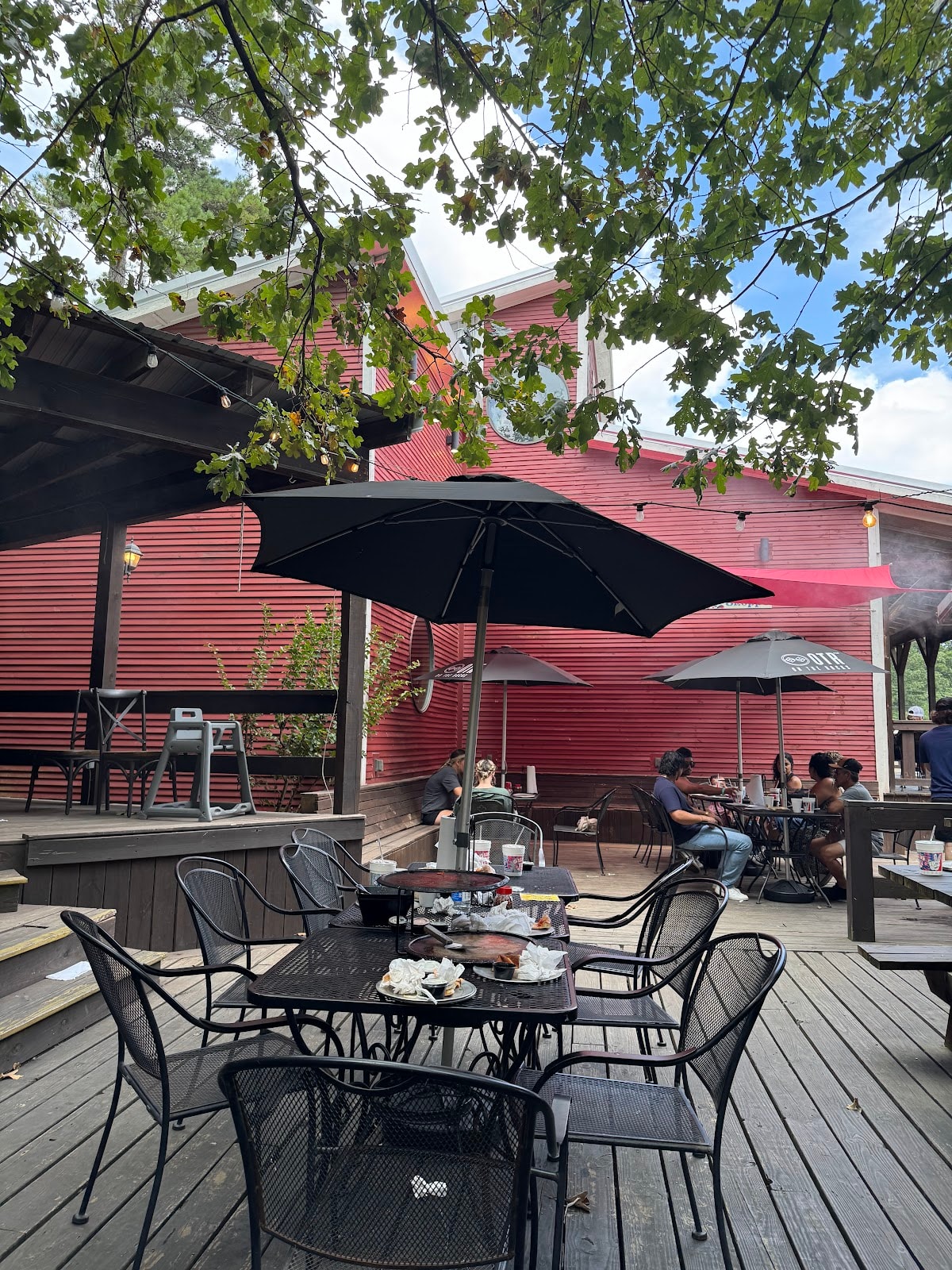 Grateful Head Pizza Oven & Tap Room
