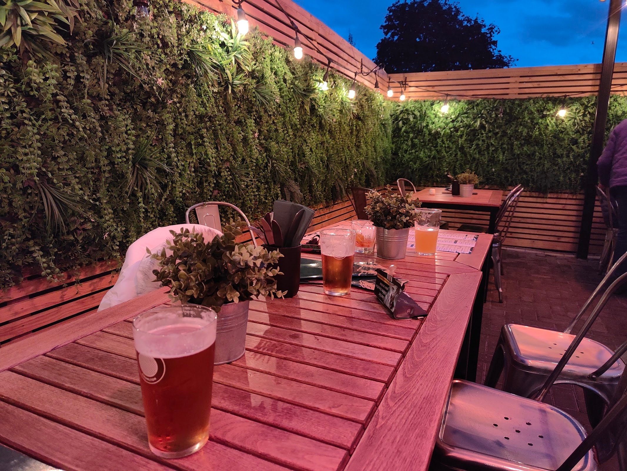 Brewski Bar