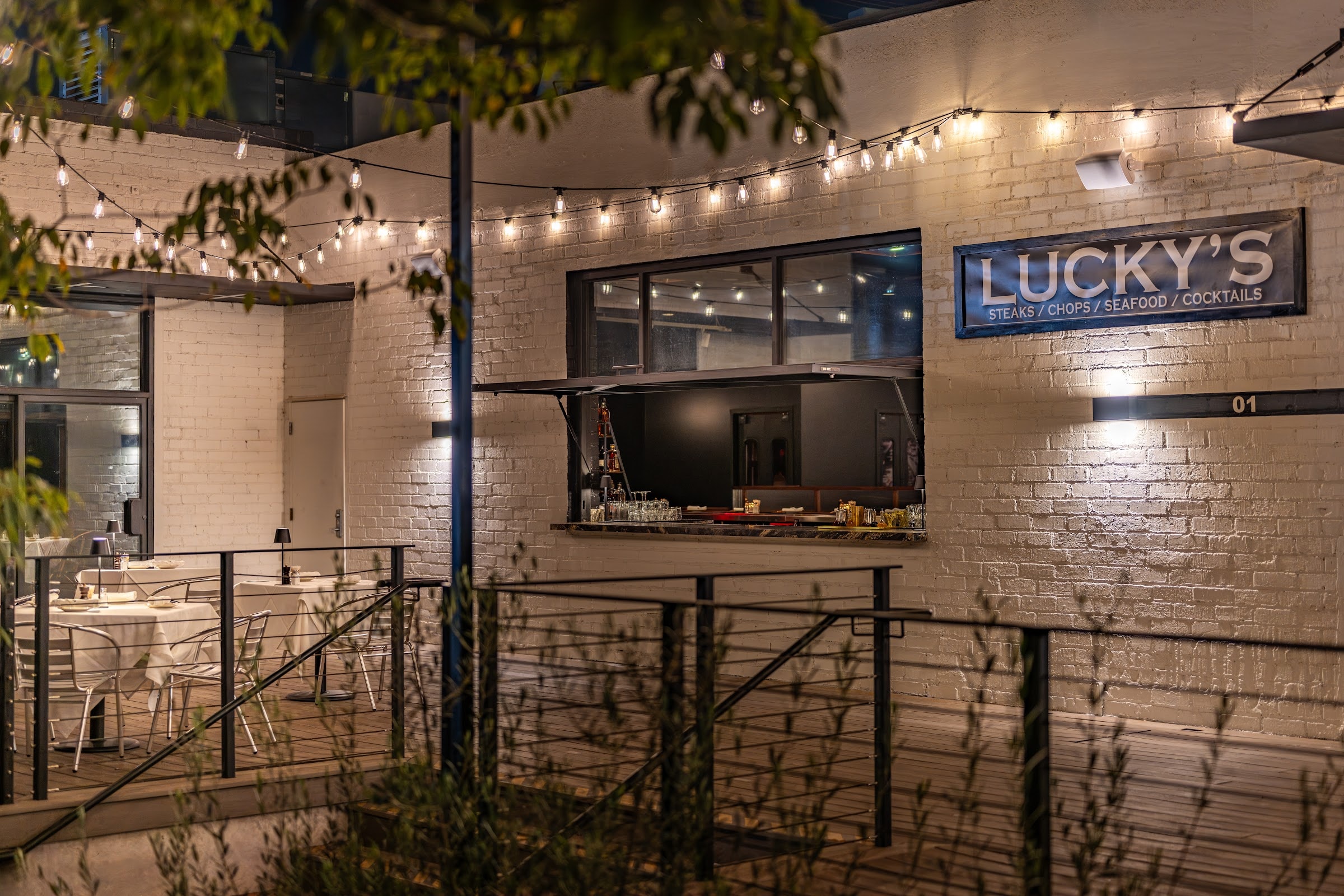 Lucky's - Arts District
