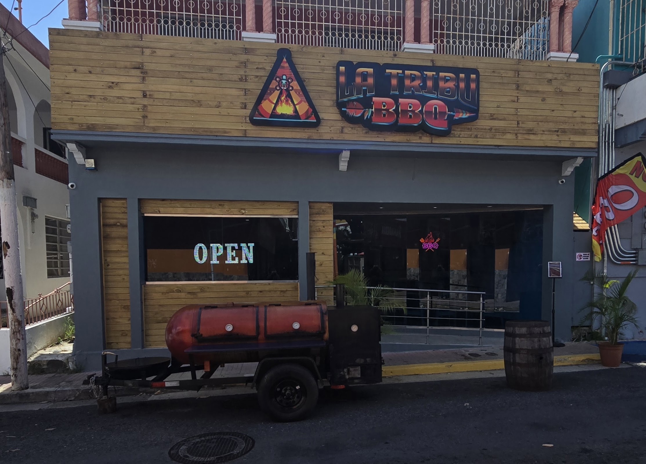 La Tribu BBQ
