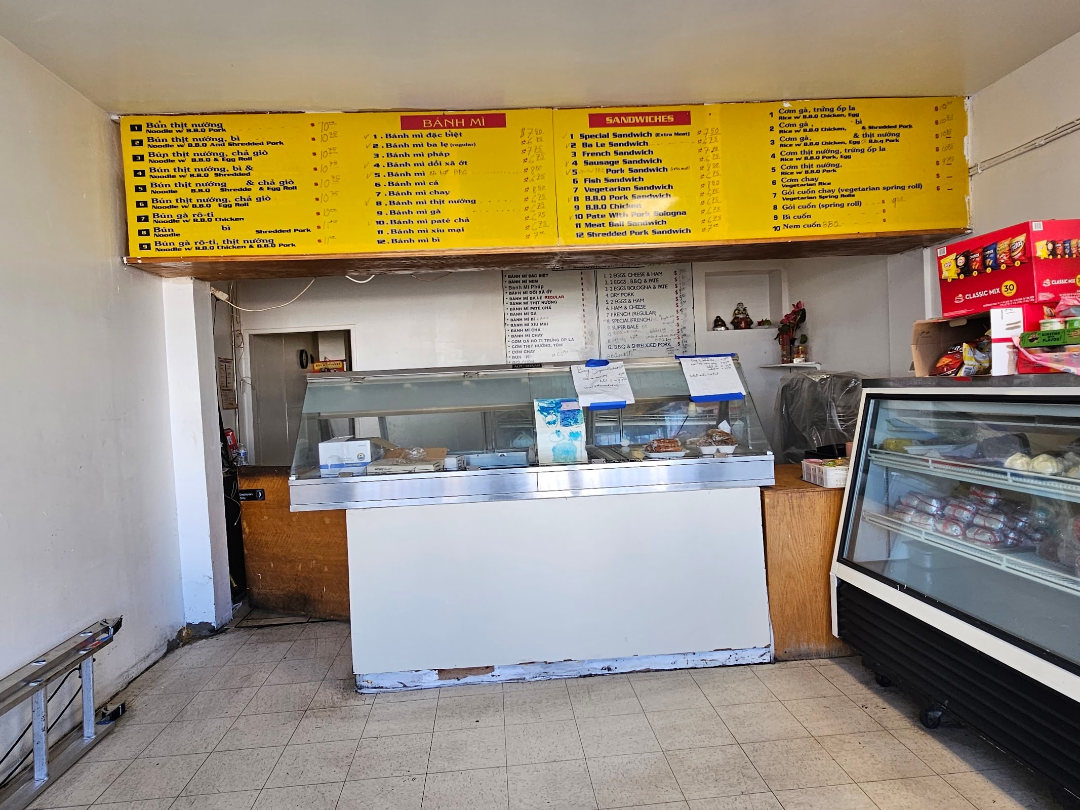 Ba Le French Sandwich Shop