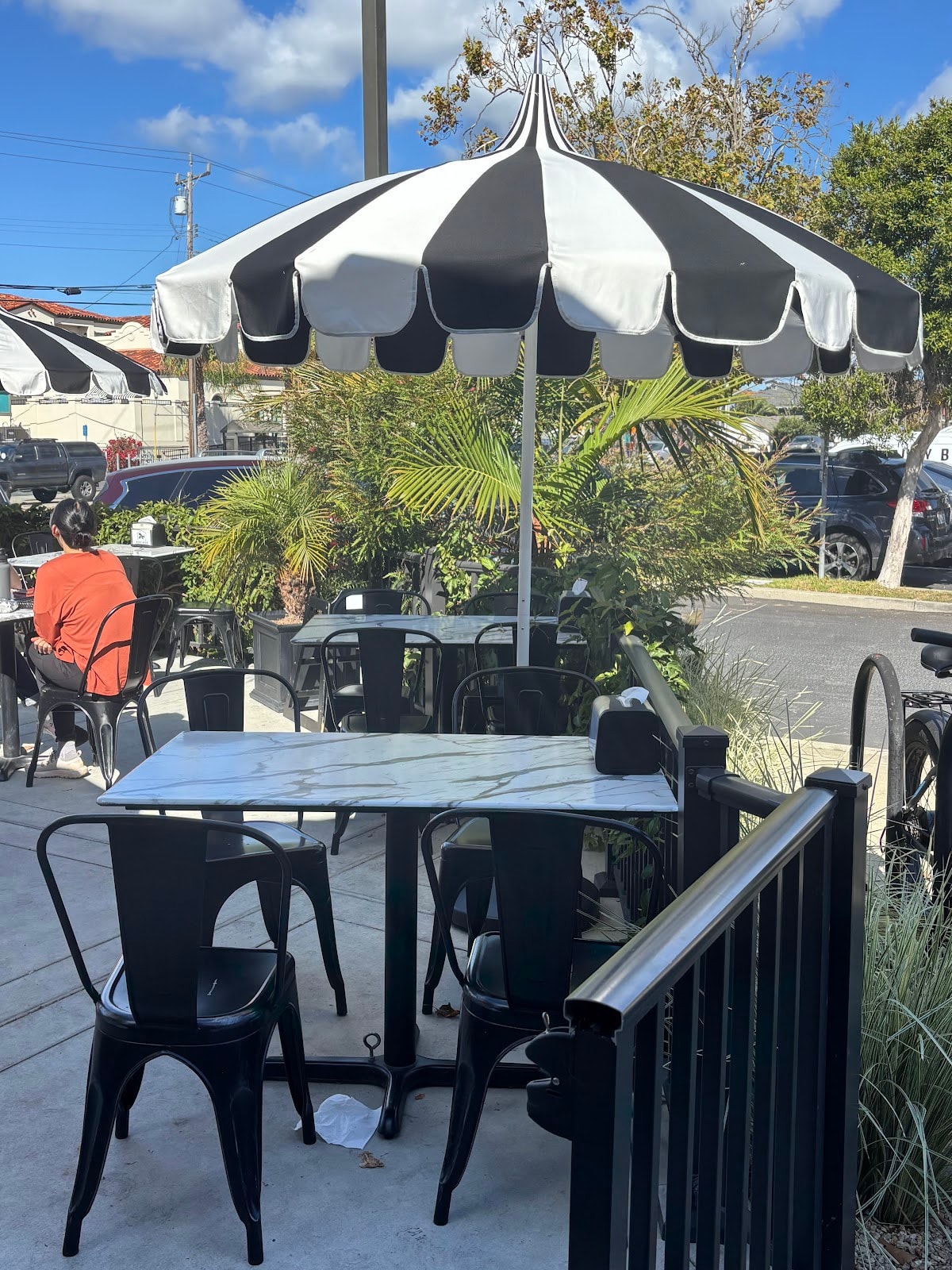 Busy Bee's Cafe & Catering