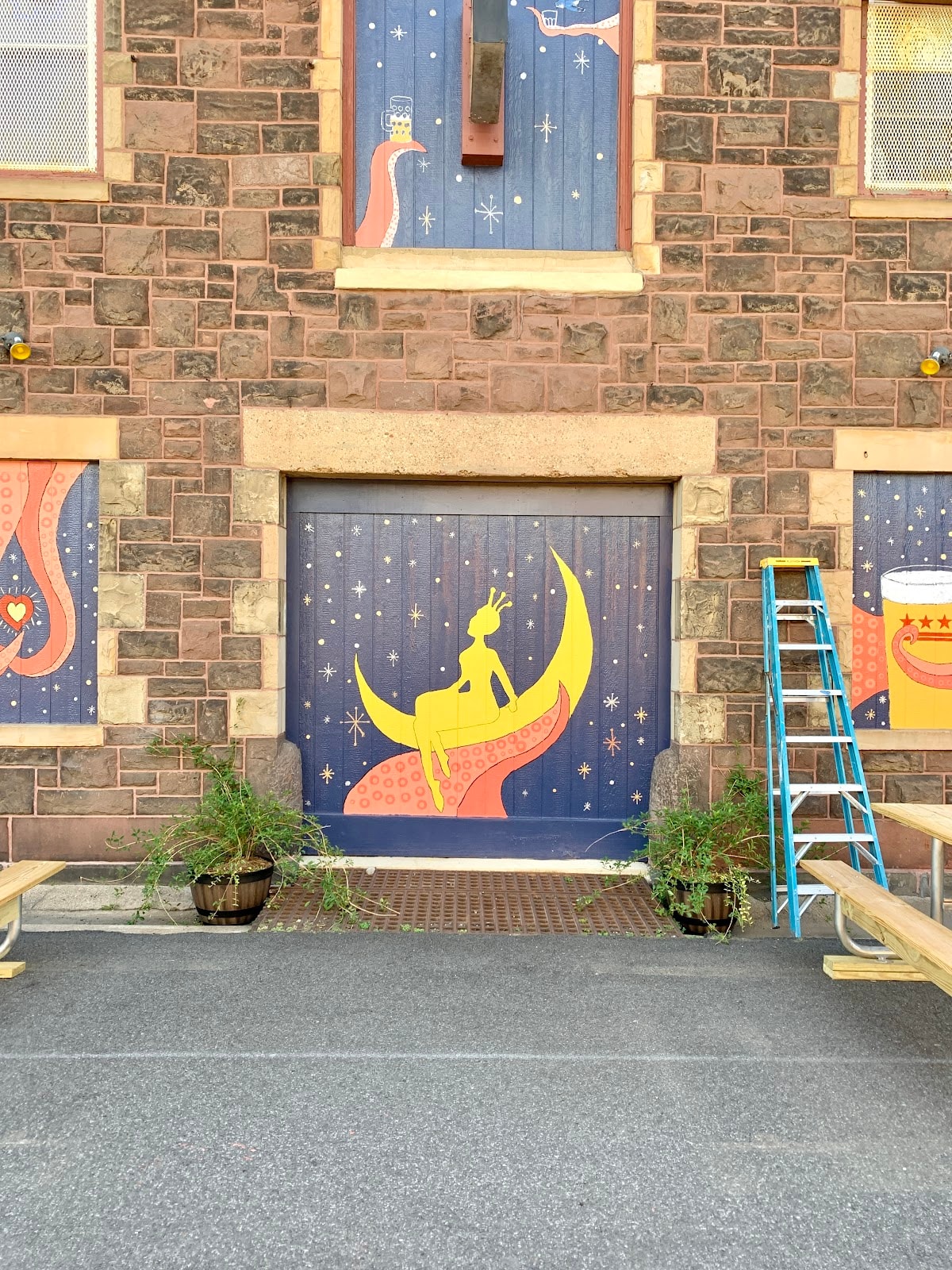 The Dew Drop Inn