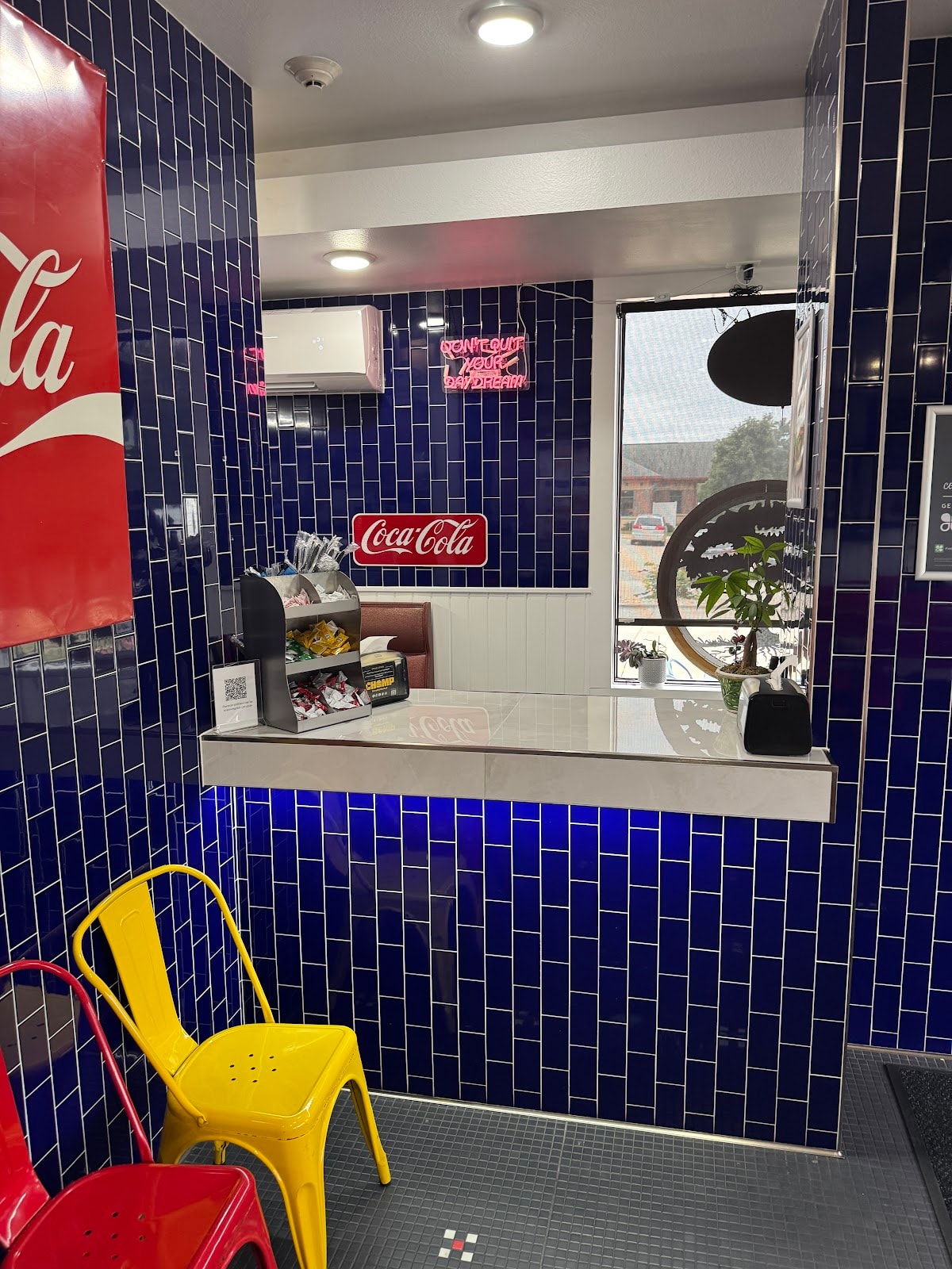 Cracken's Grill