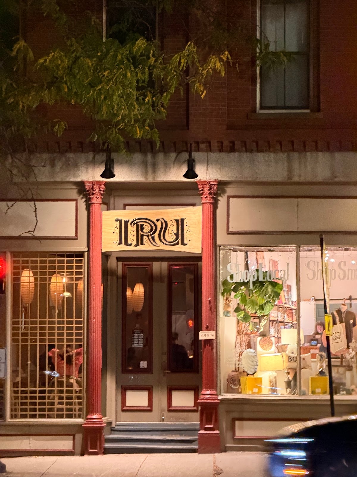 Iru