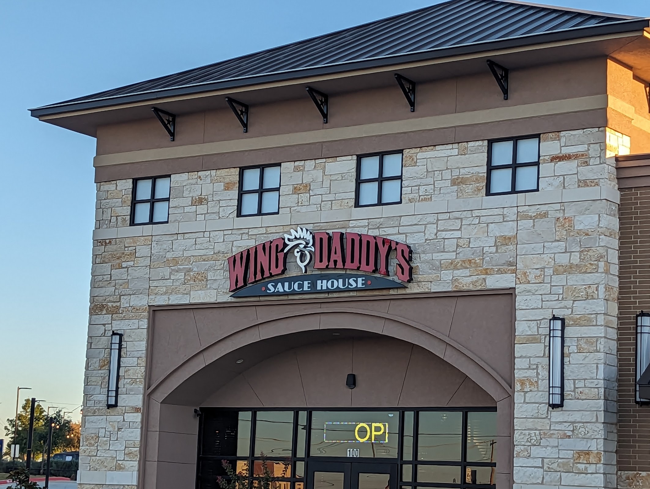Wing Daddy's Sauce House