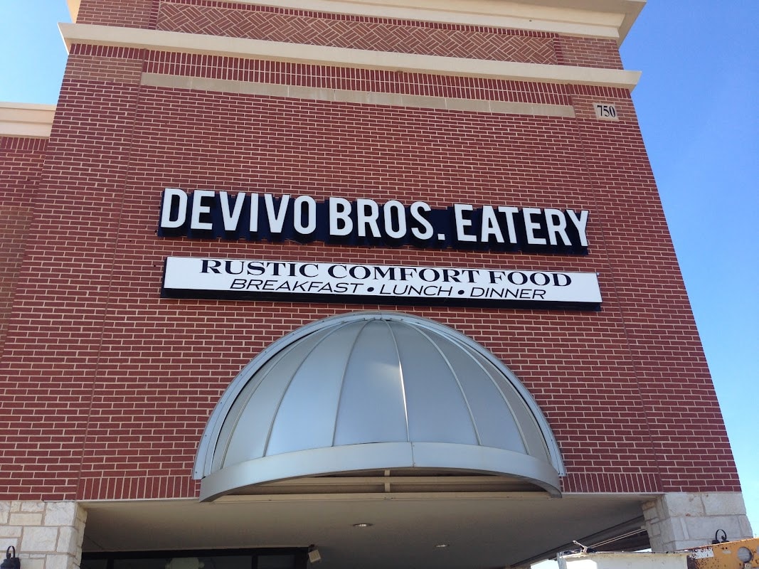 DeVivo's Eatery-Italian kitchen, Pizzeria & Bakery