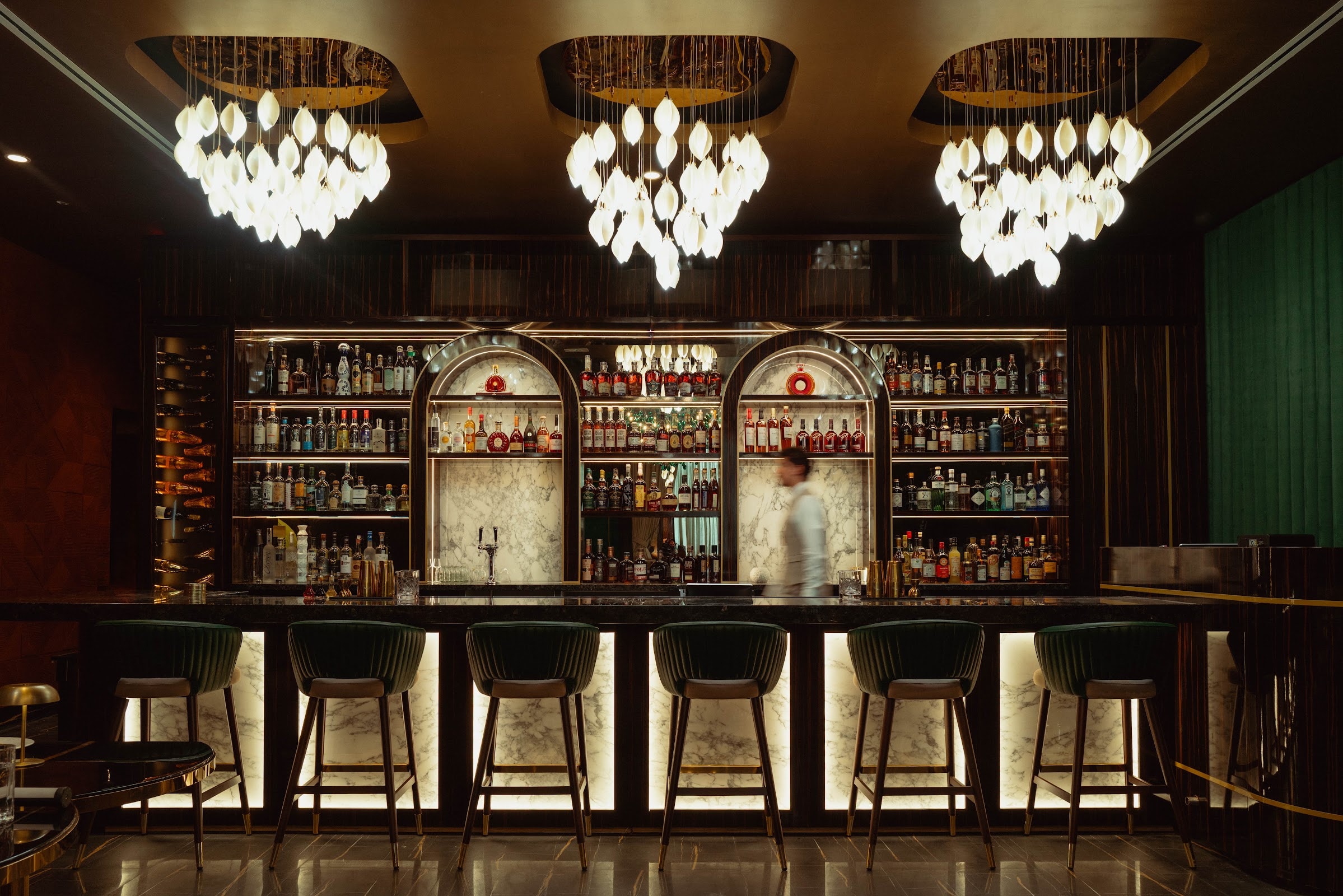 Bar Moon