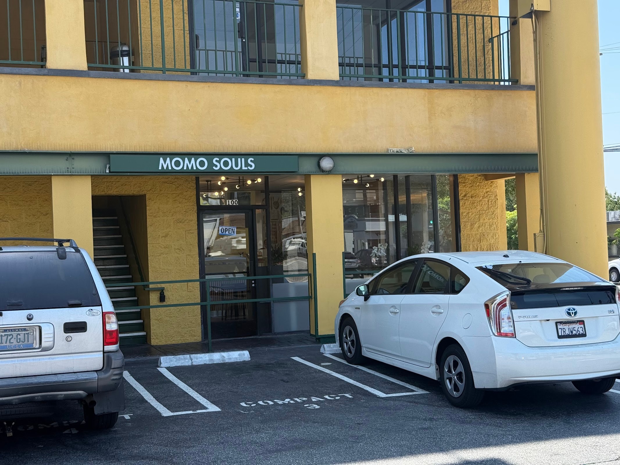 MOMO SOULS