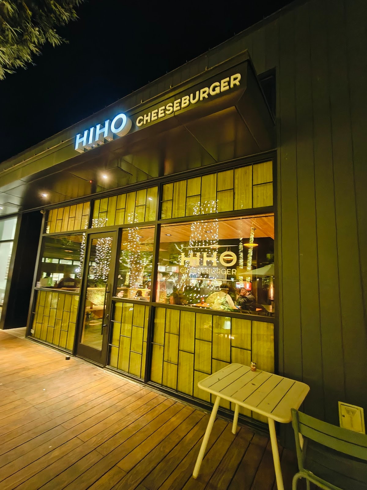HiHo Cheeseburger