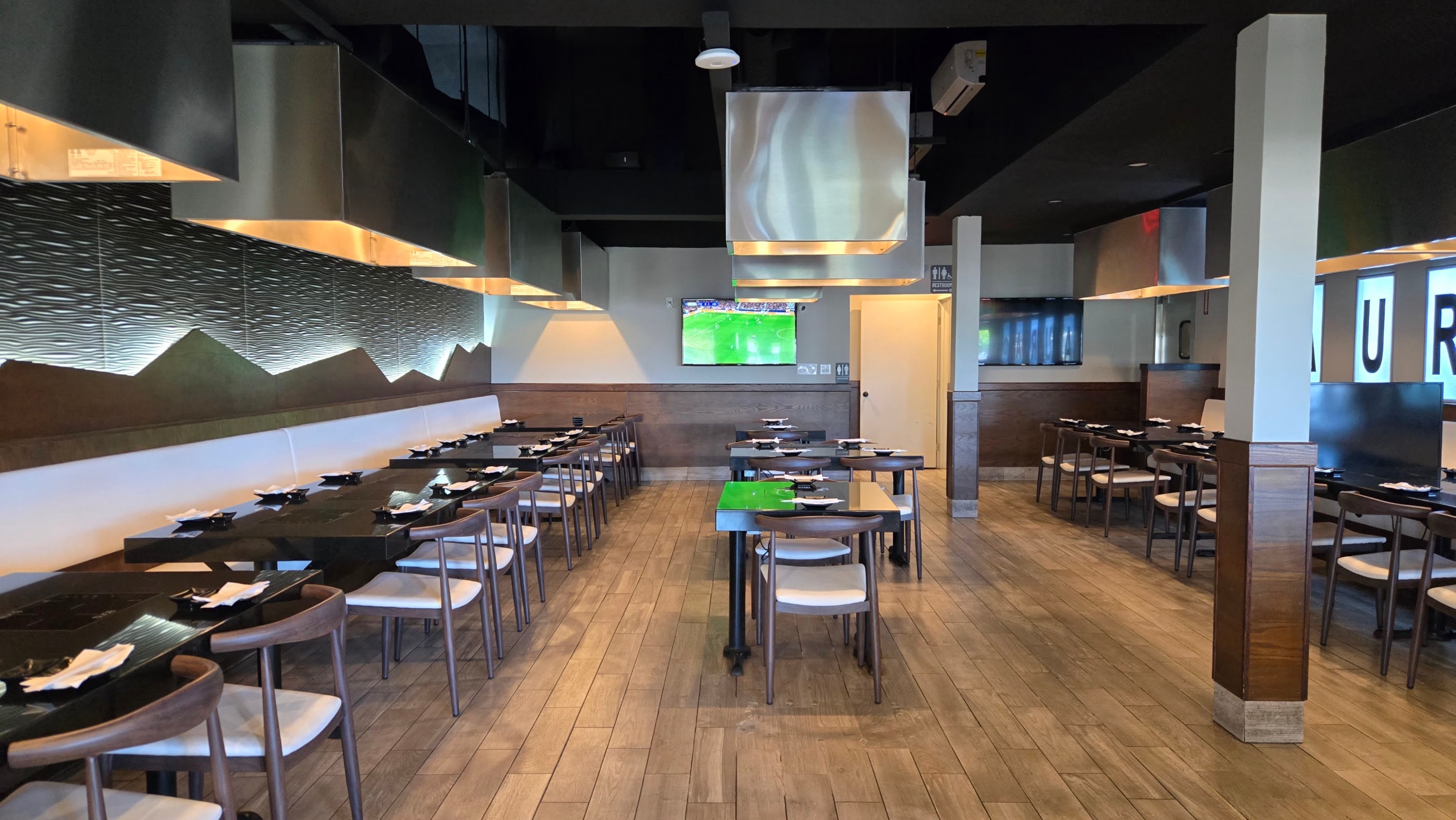 Aura Sushi and Hot Pot