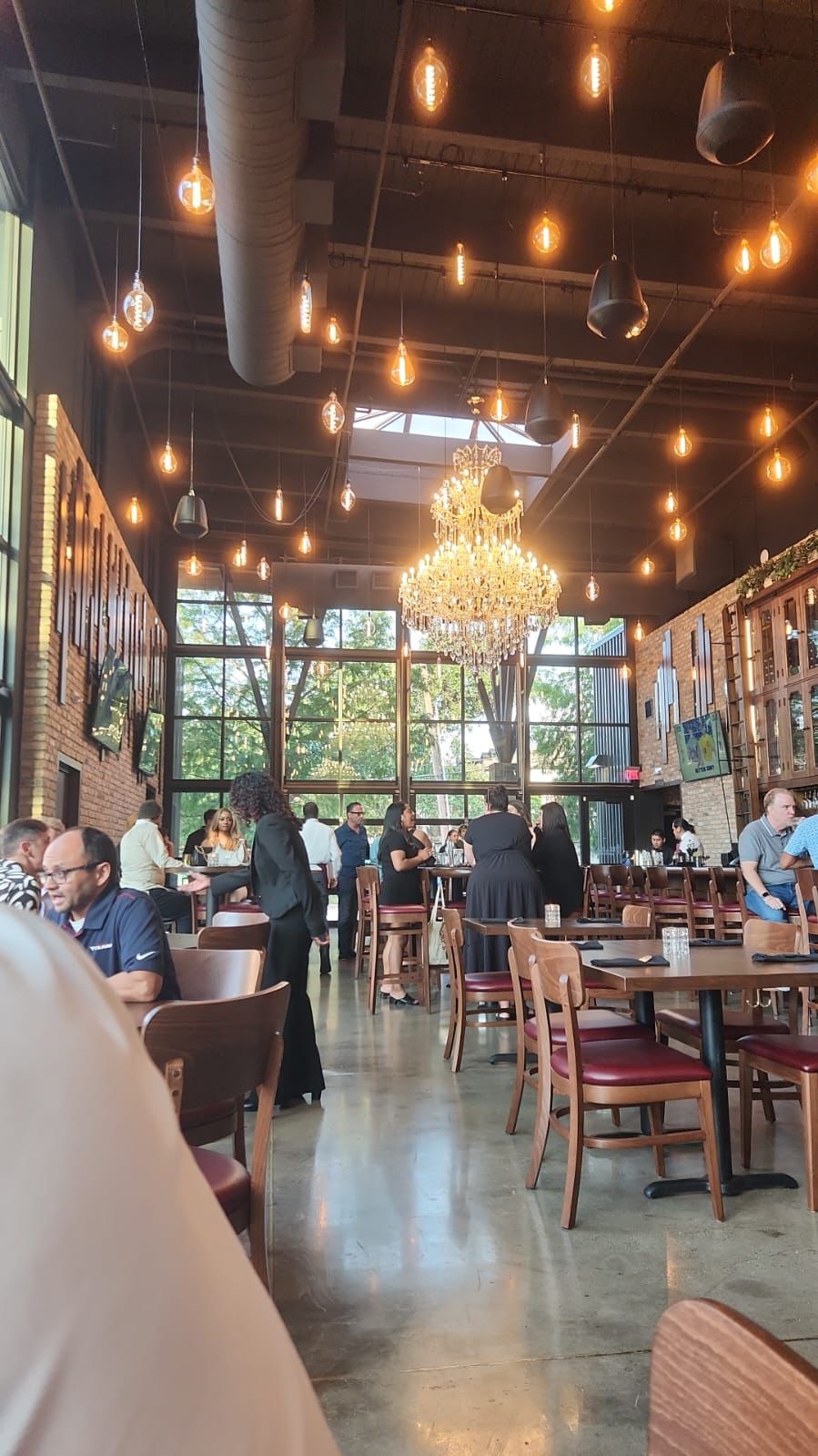 Hearsay Levy Park | Vibrant Dining & Cocktails in Houston