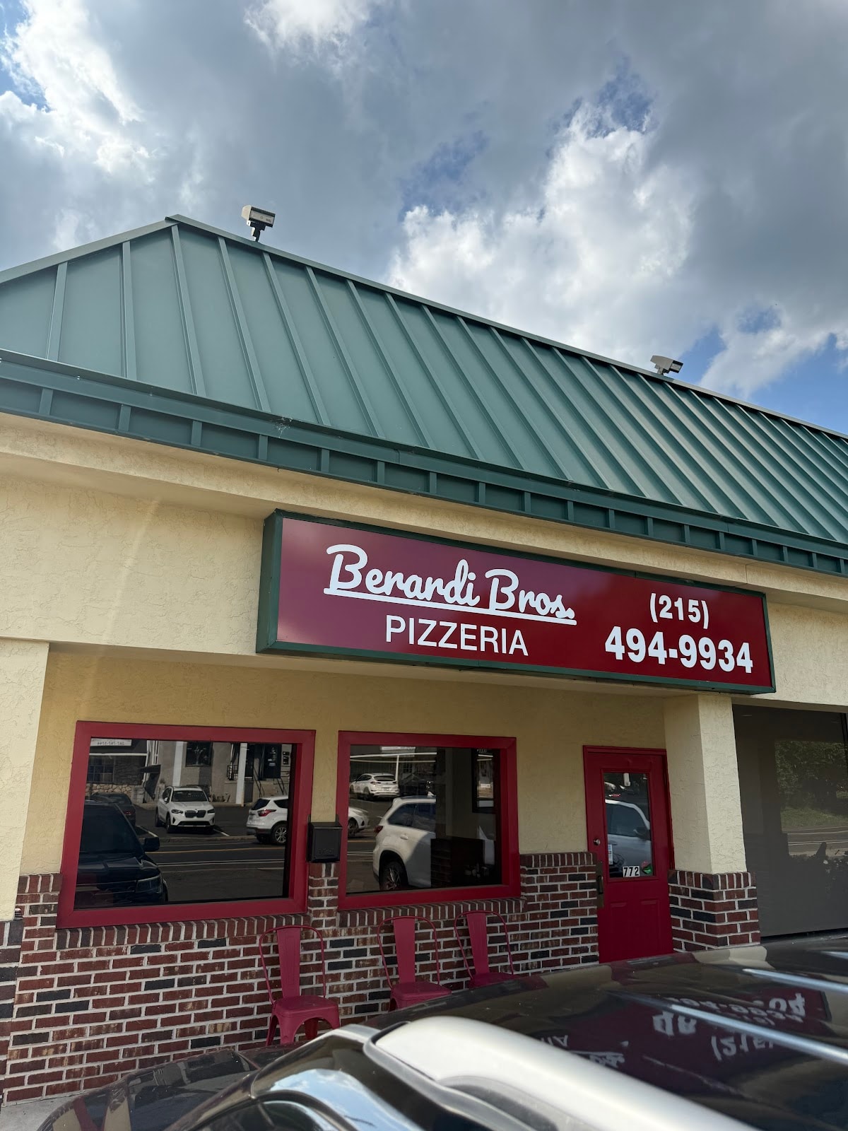 Berardi Brothers Pizzeria