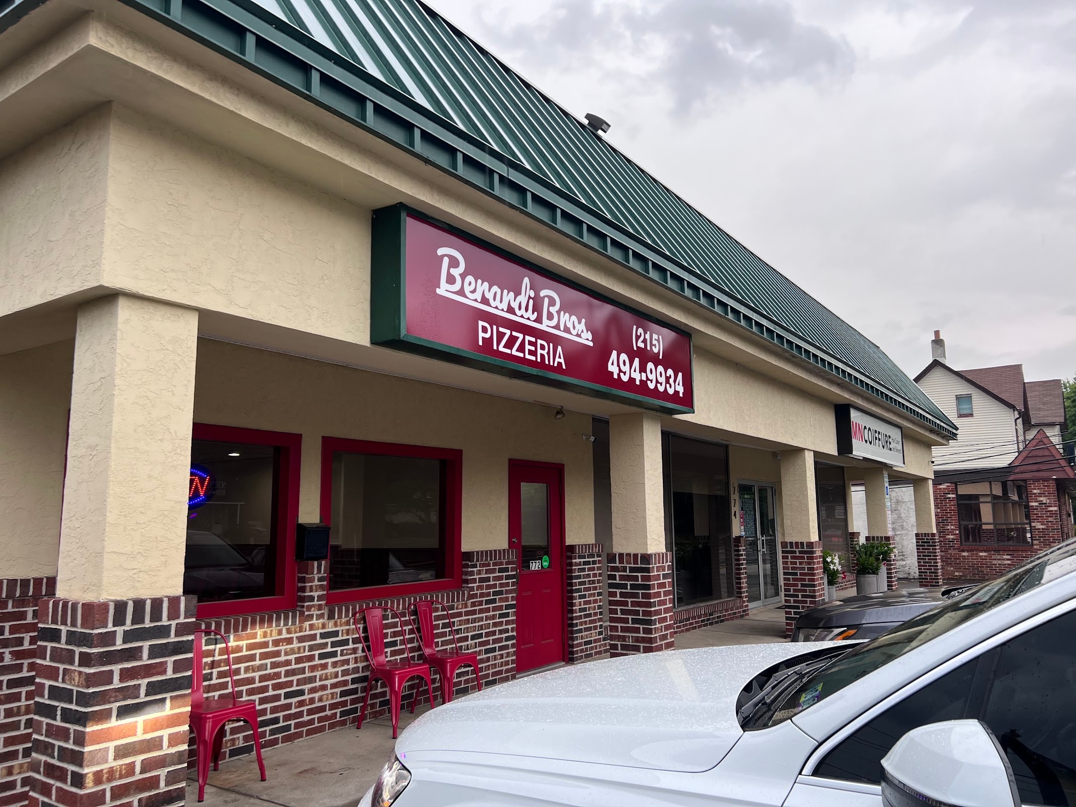 Berardi Brothers Pizzeria