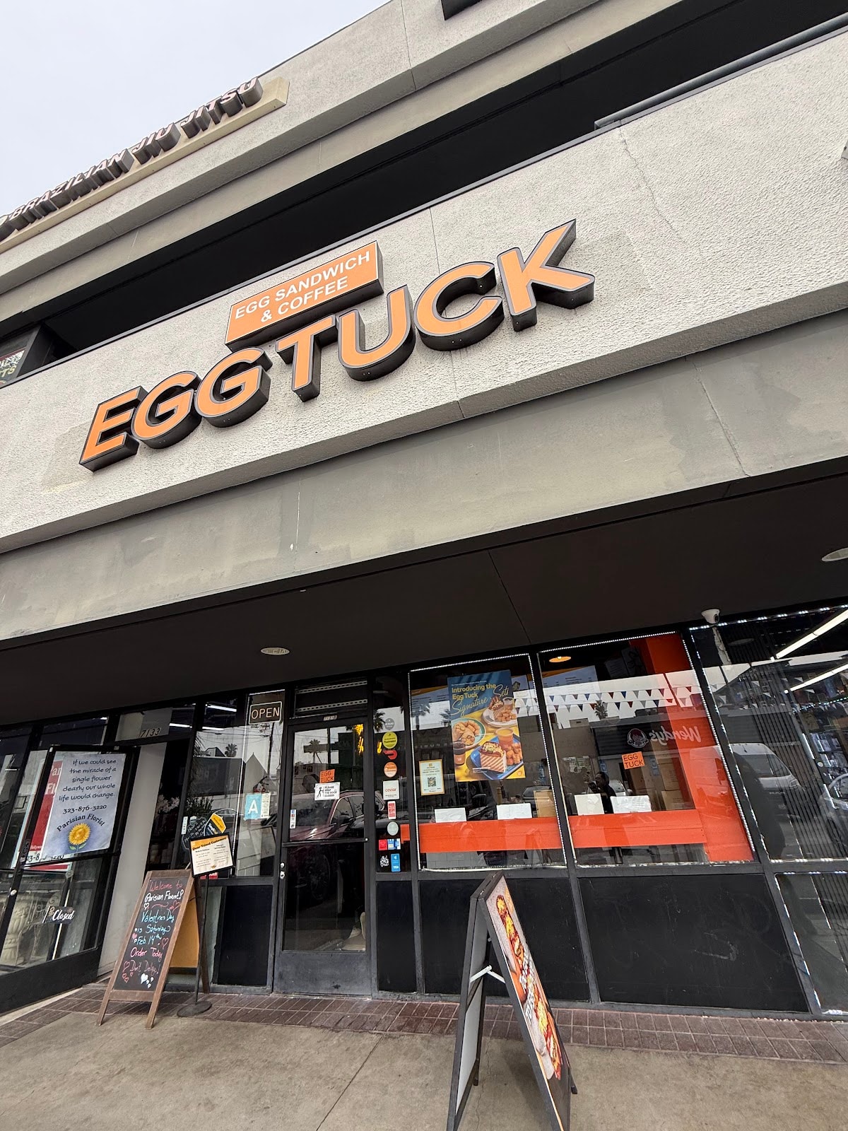Egg Tuck