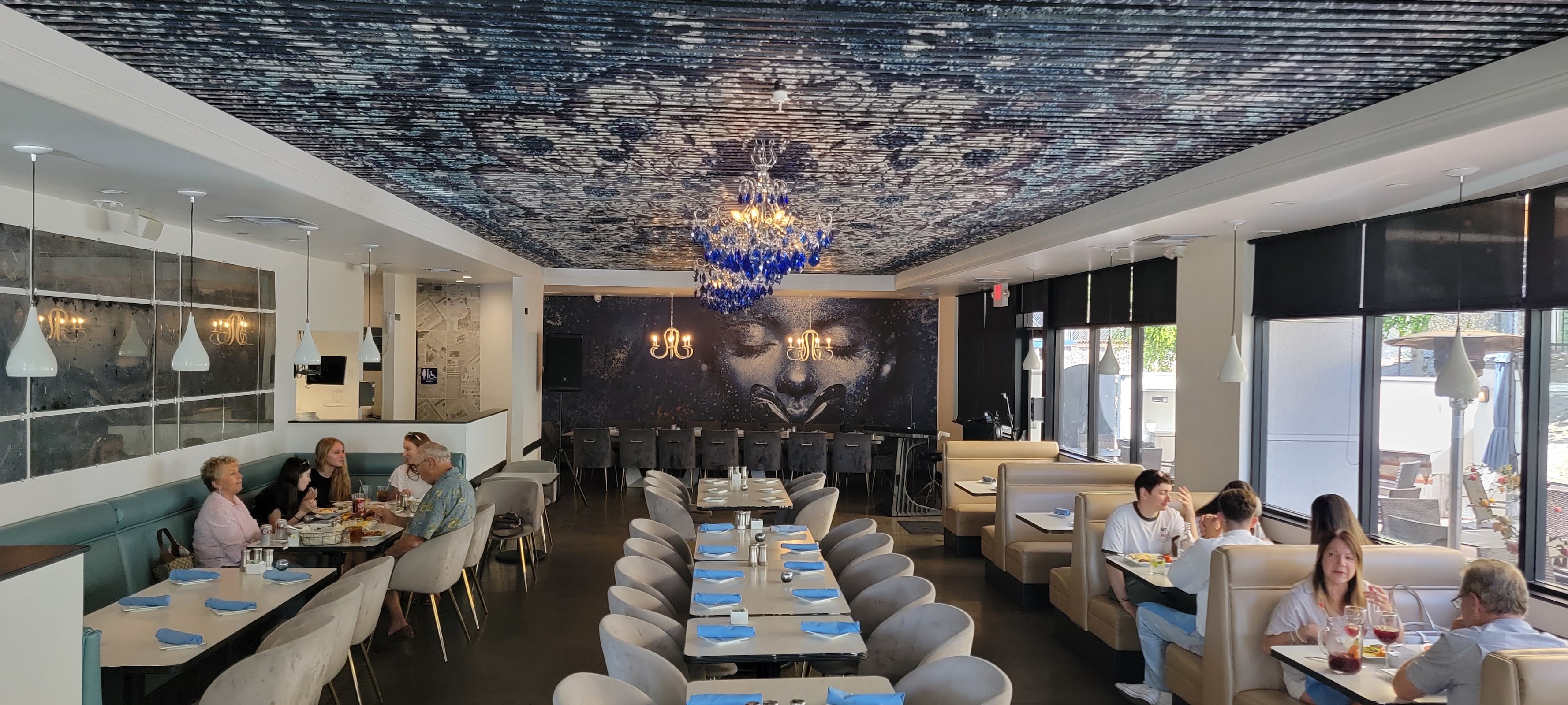 Baran Mediterranean Restaurant & Bar