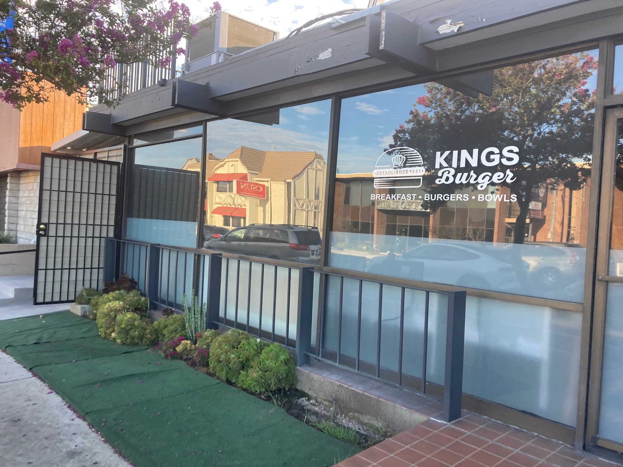King's Burgers and Got Sushi