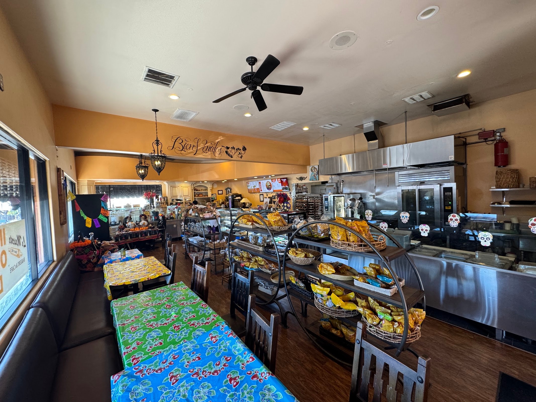 La Mascota Bakery