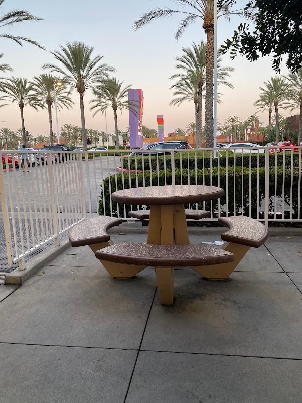 In-N-Out Burger
