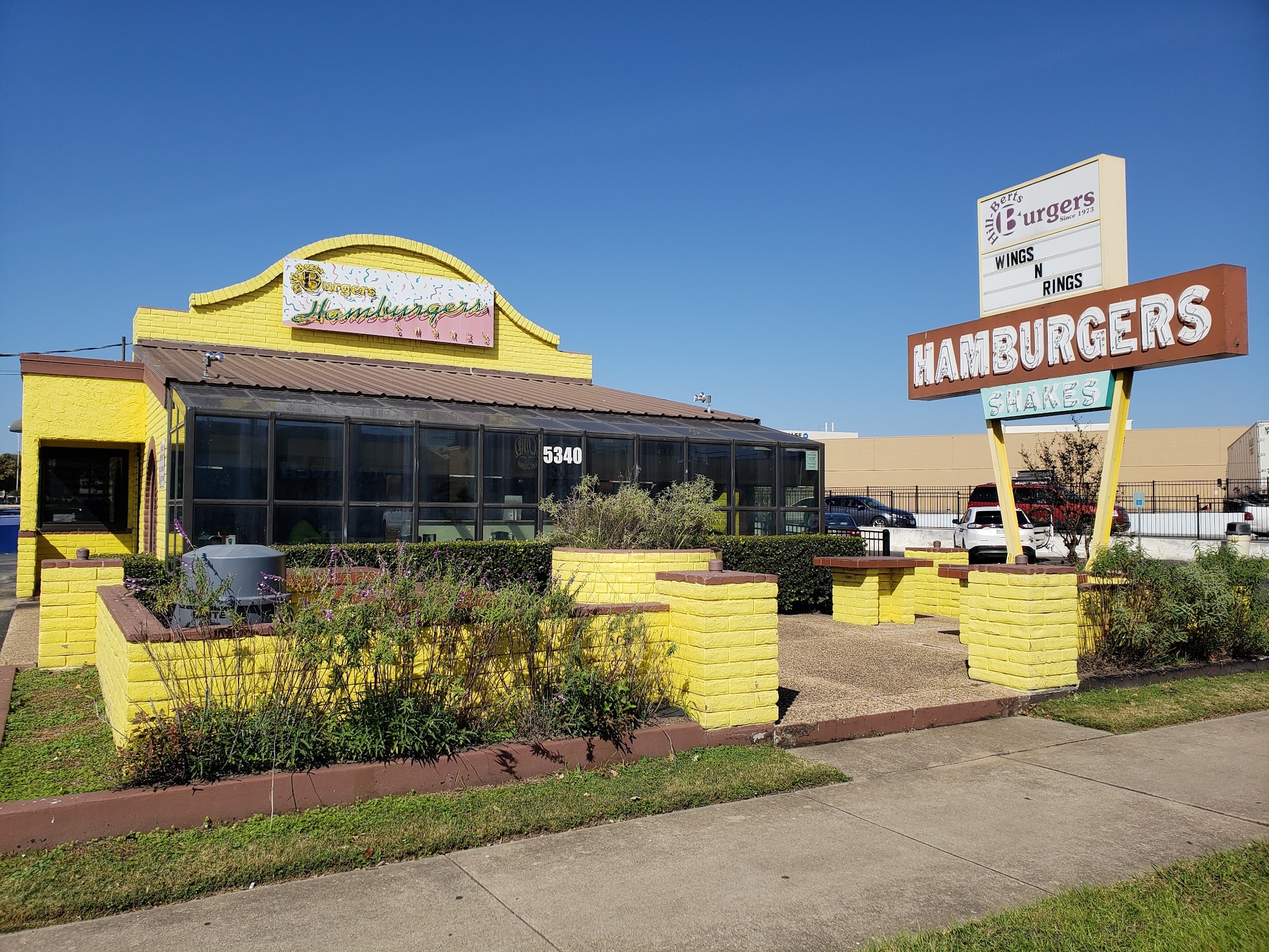 Hill-Bert's Burgers