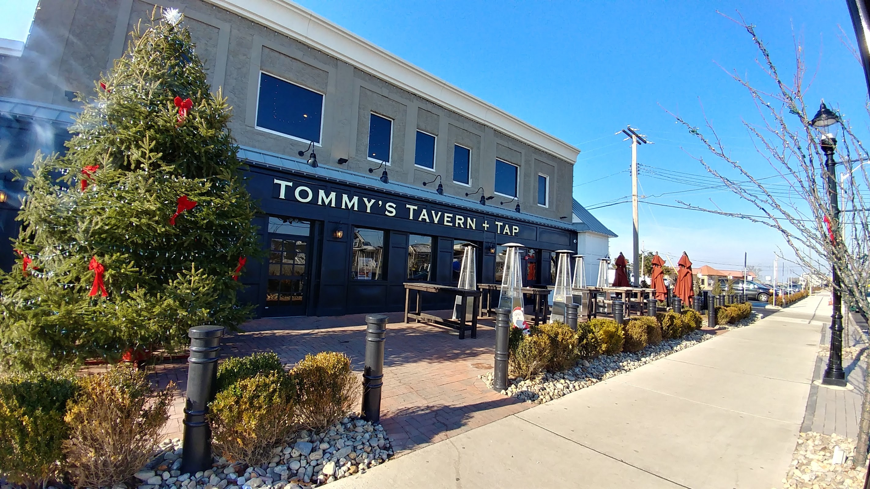Tommy's Tavern + Tap