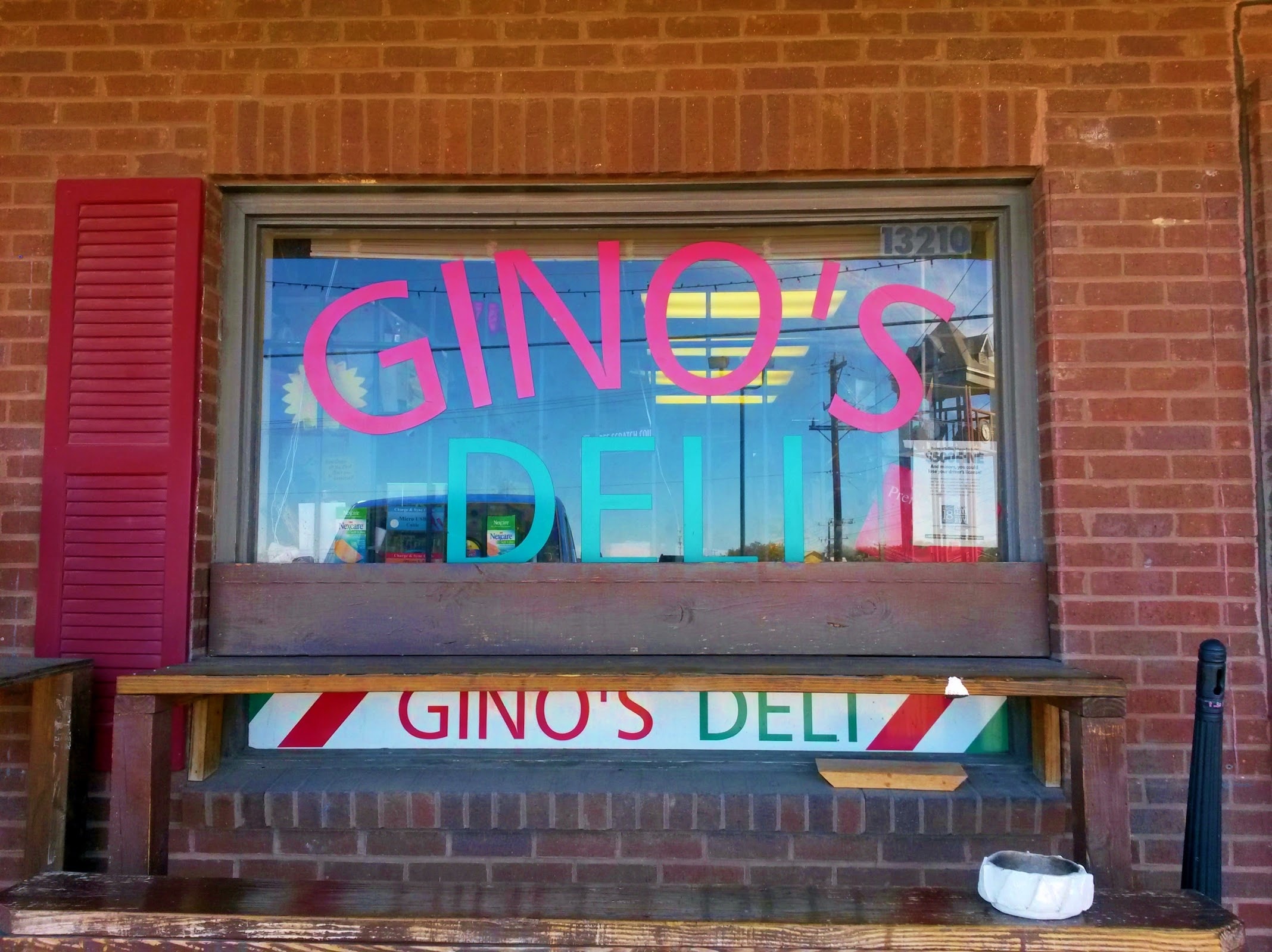 Gino's Deli @ Stop & Buy