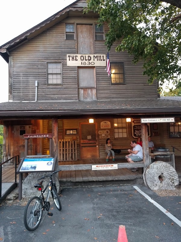 J.T. Hannah's Kitchen