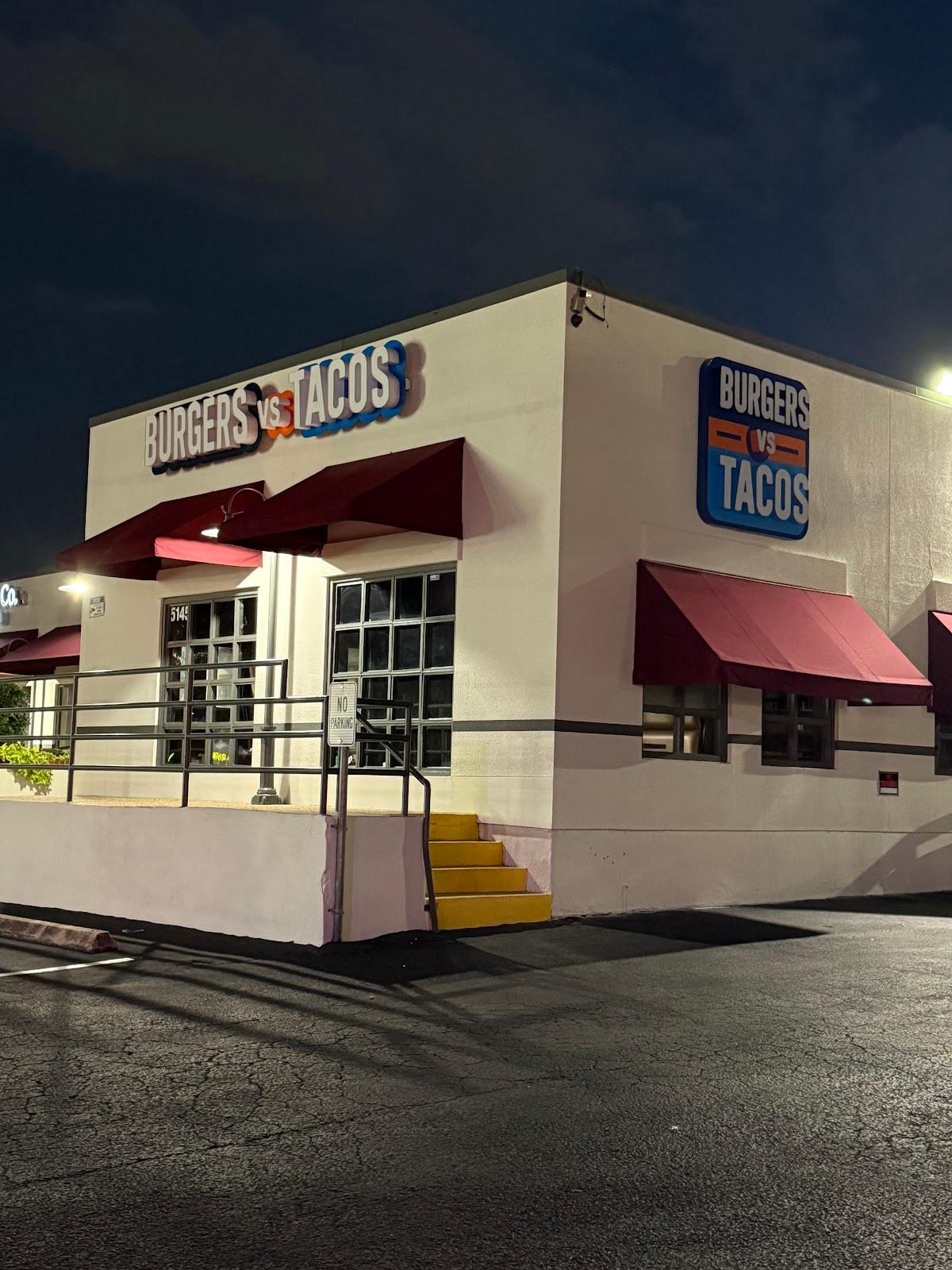 Burgers Vs Tacos