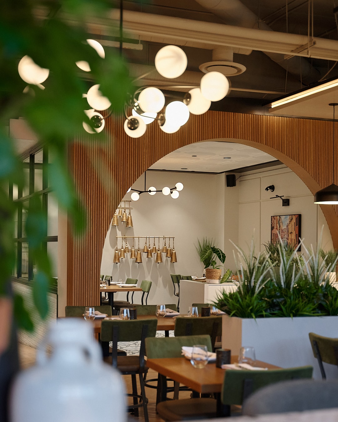 Lusi YYC Italian Kitchen & Pizzeria