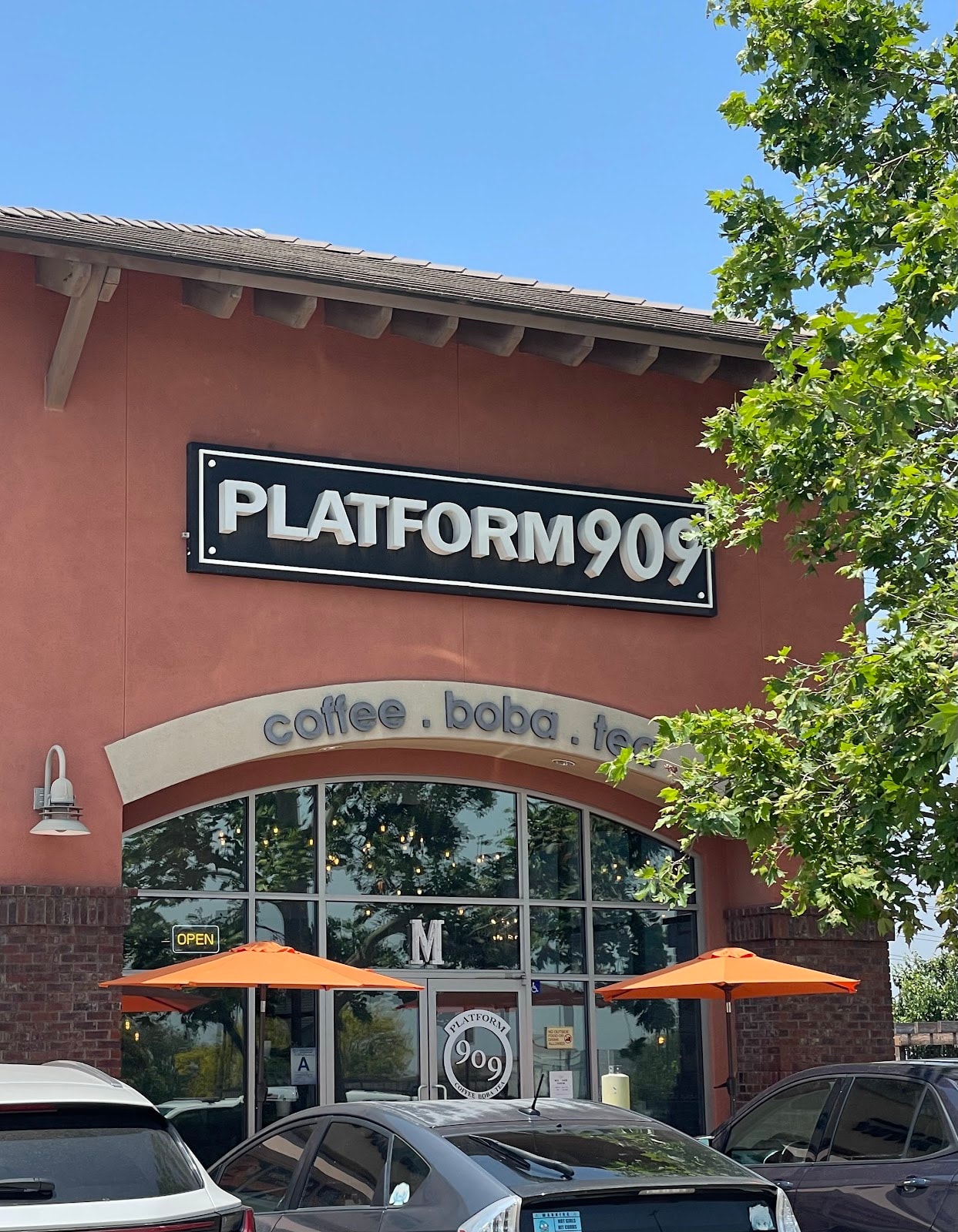 Platform 909