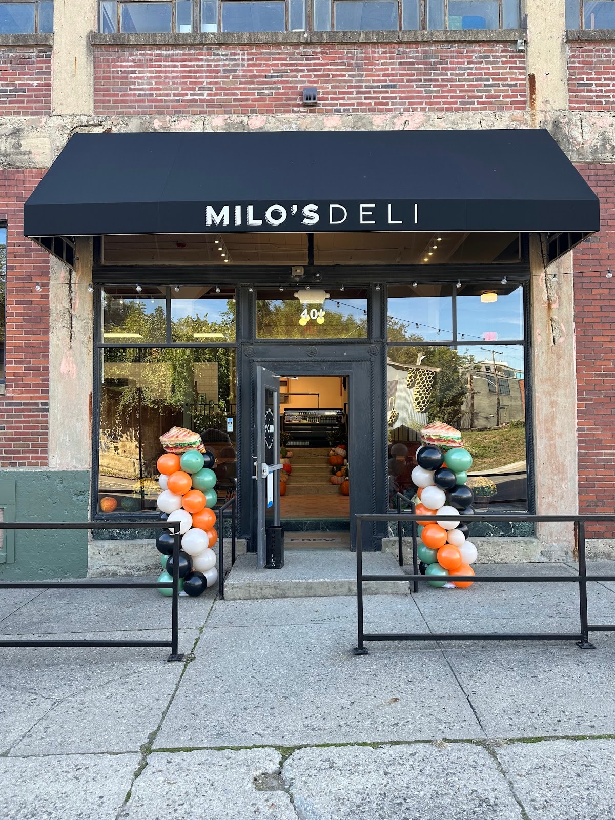 Milo’s Deli