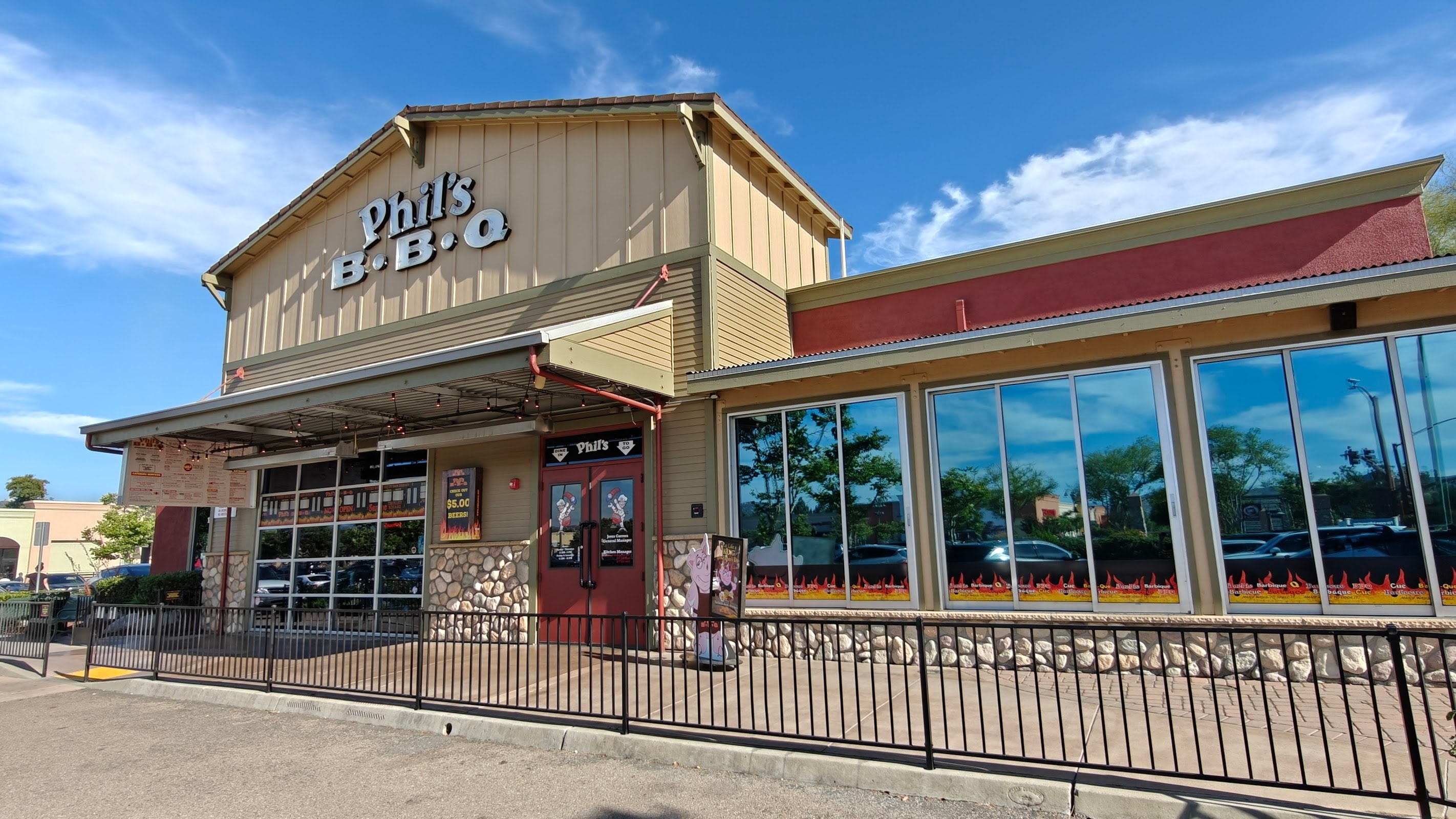 Phil's BBQ