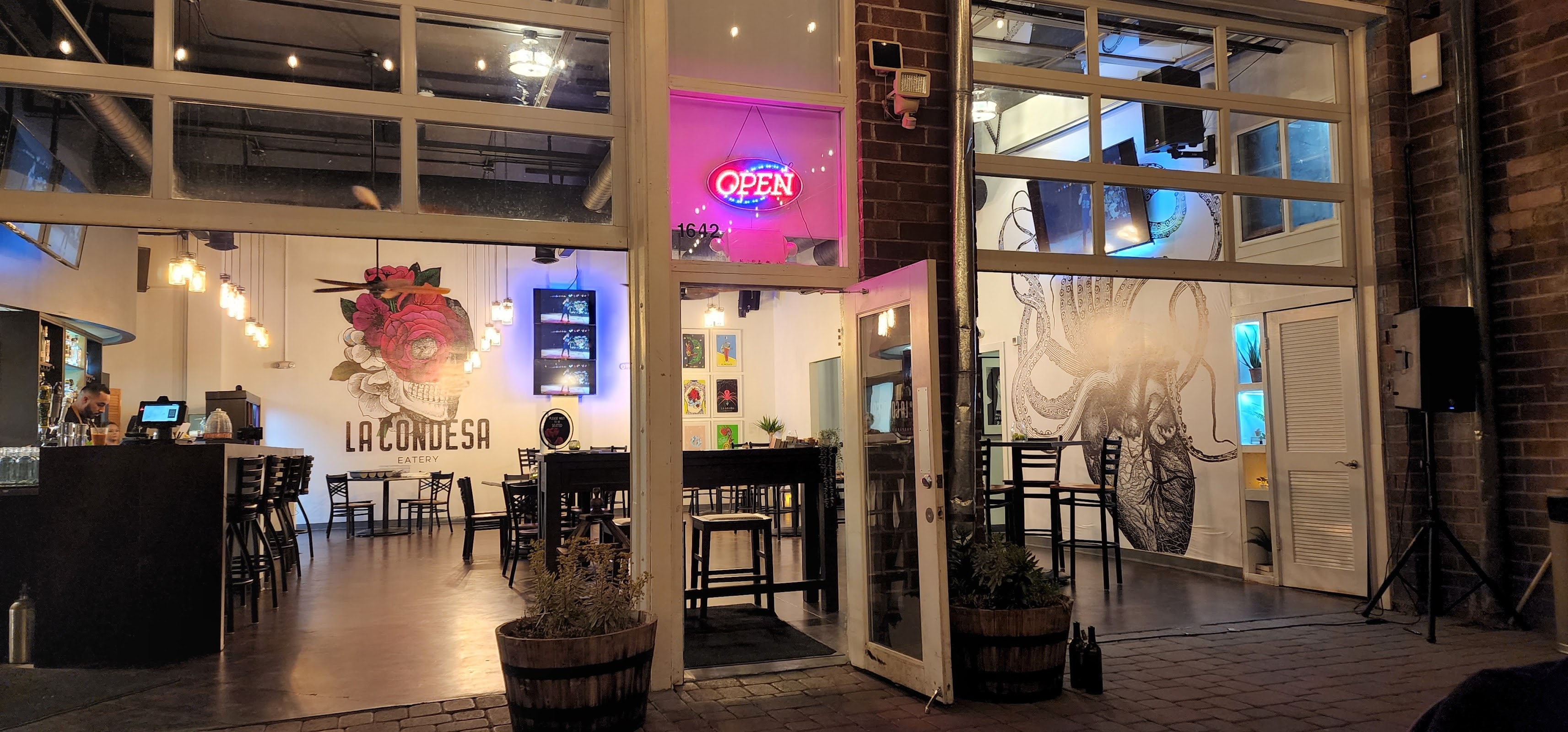 La Condesa Eatery