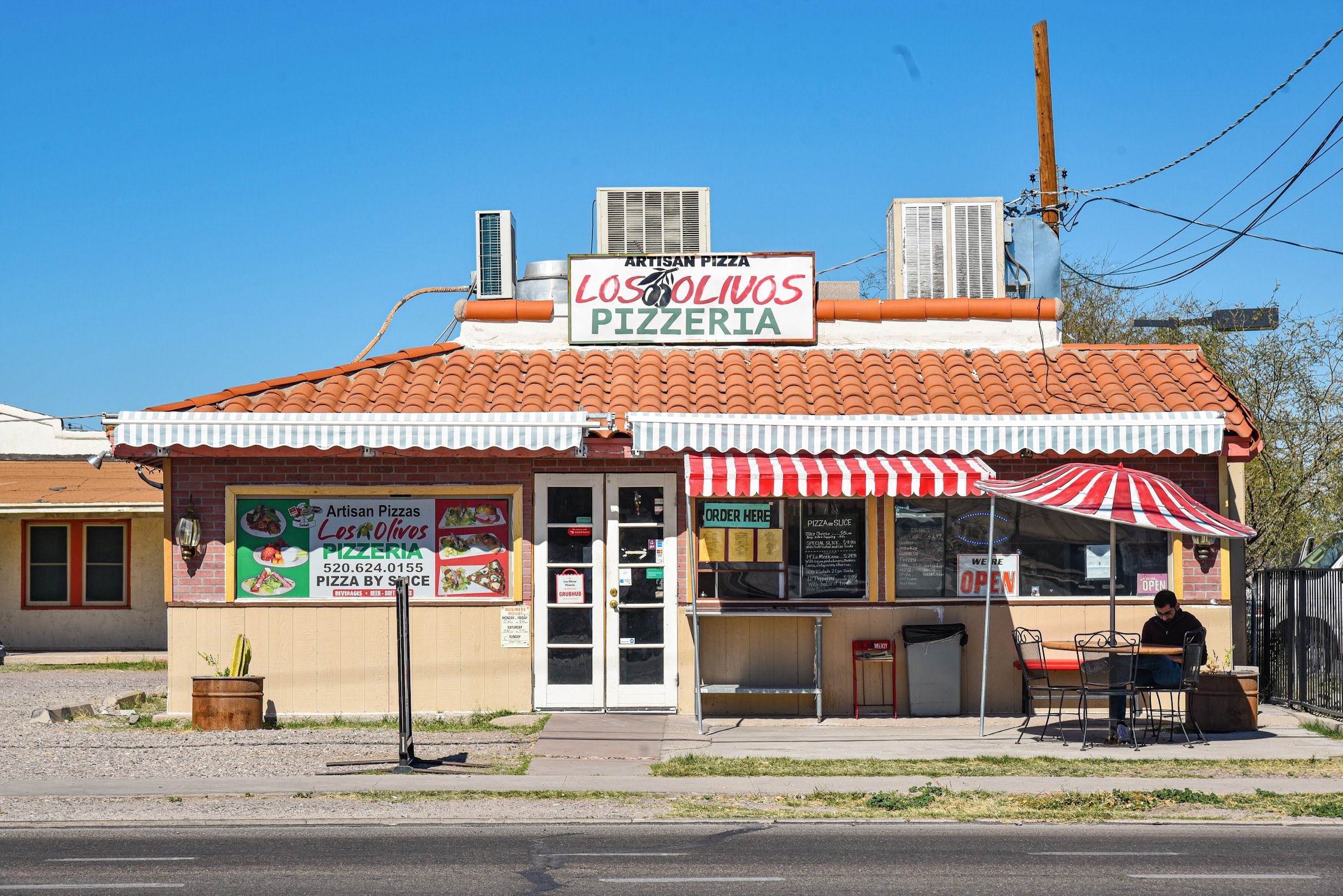 Los Olivos