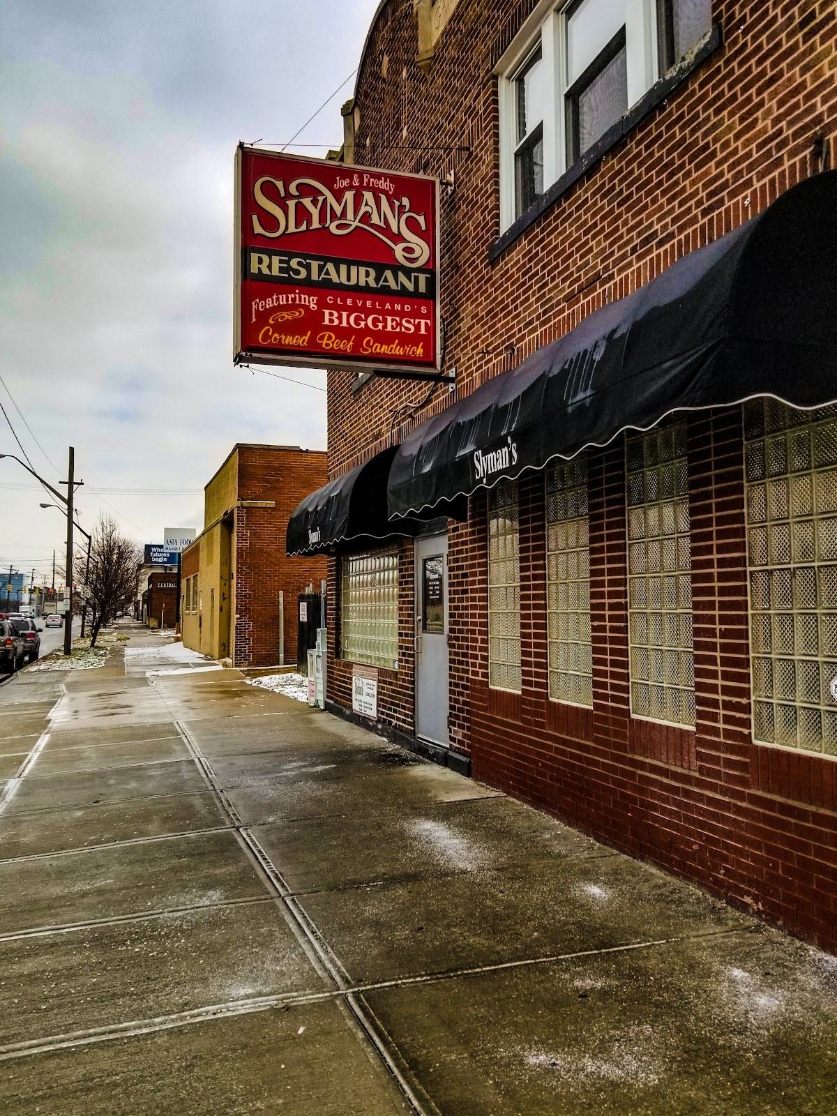 Slyman's Restaurant and Deli