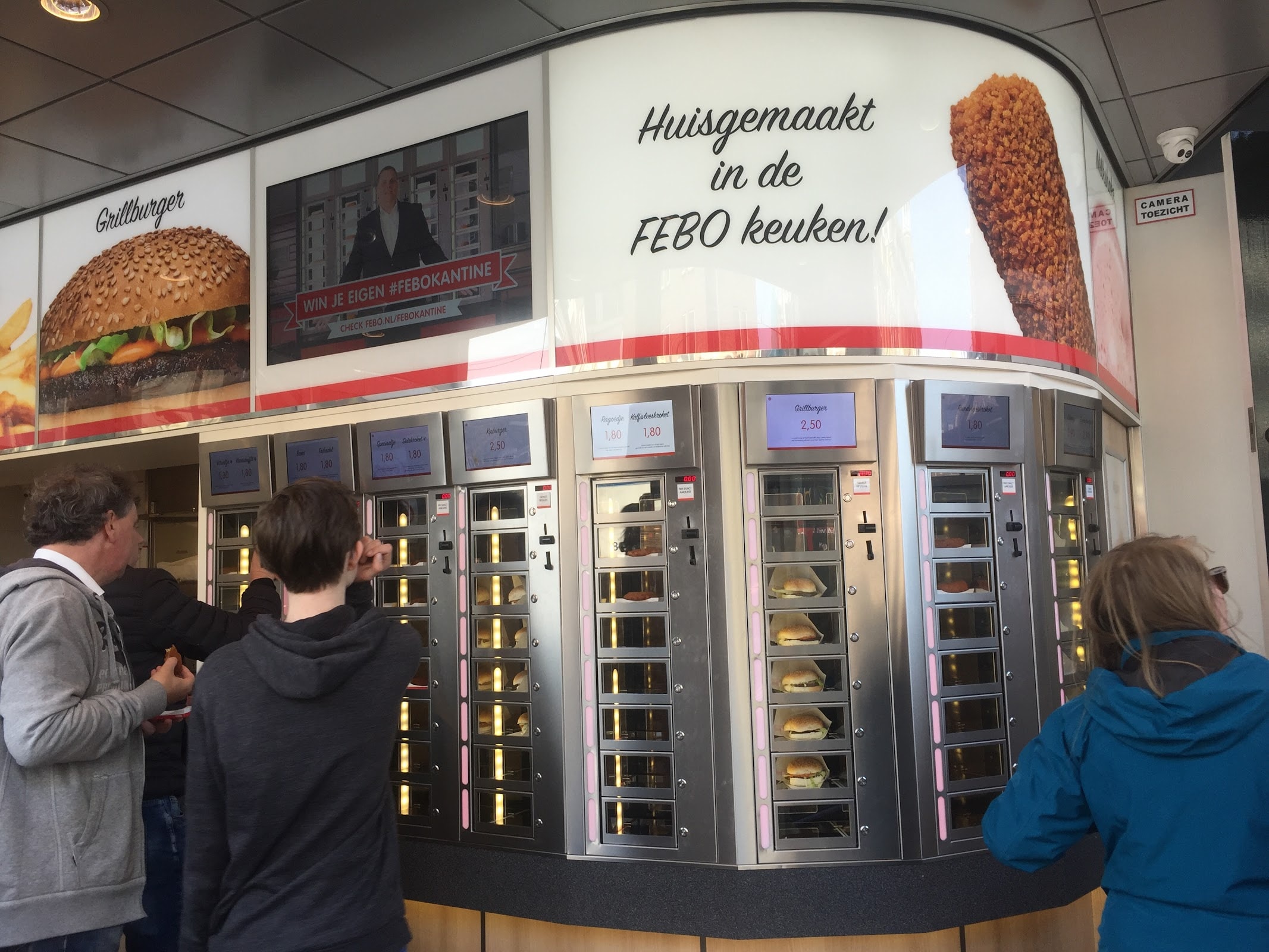FEBO Amsterdam - Oudezijds Voorburgwal